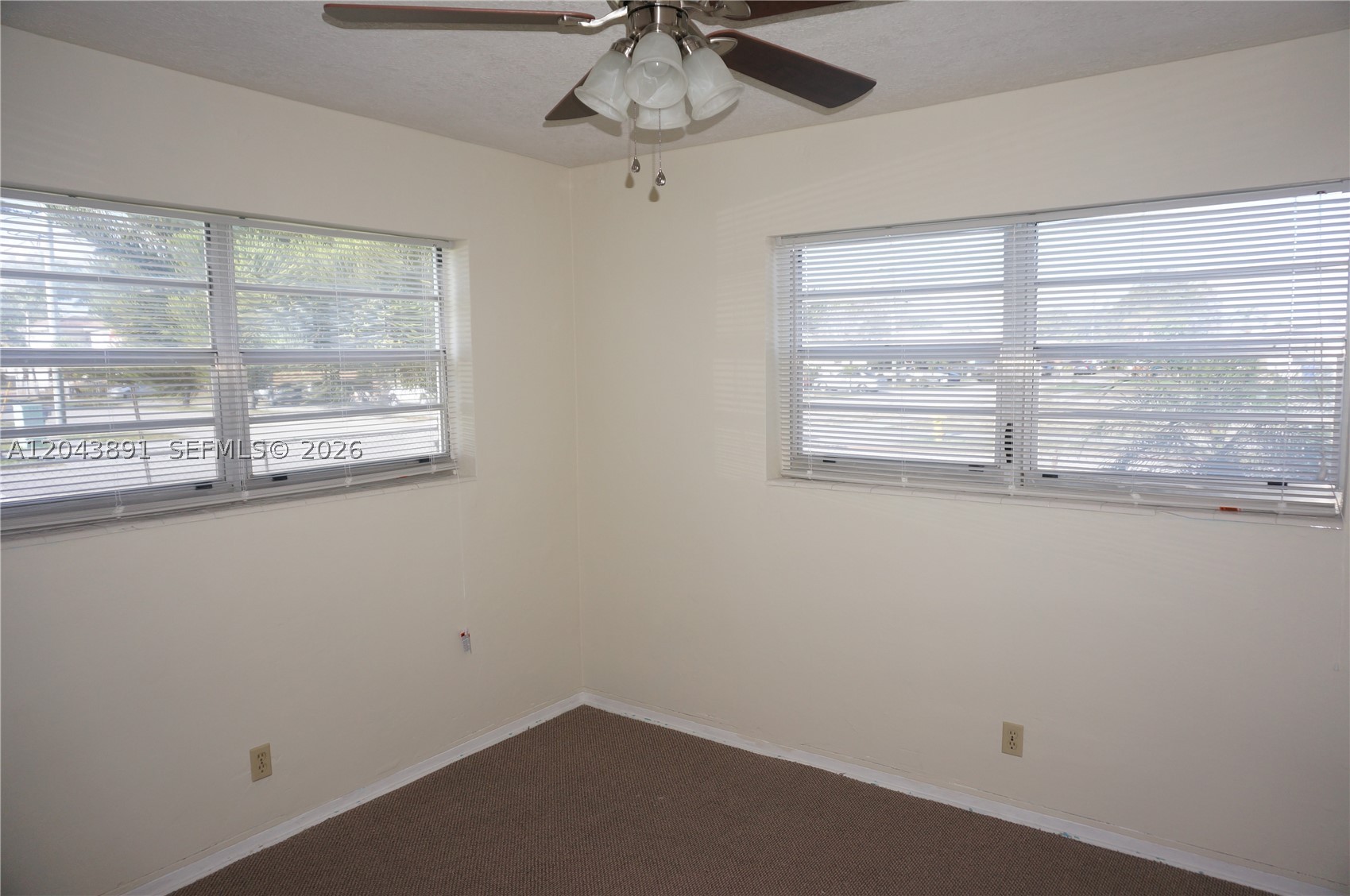 A12043891 Property Photo 2