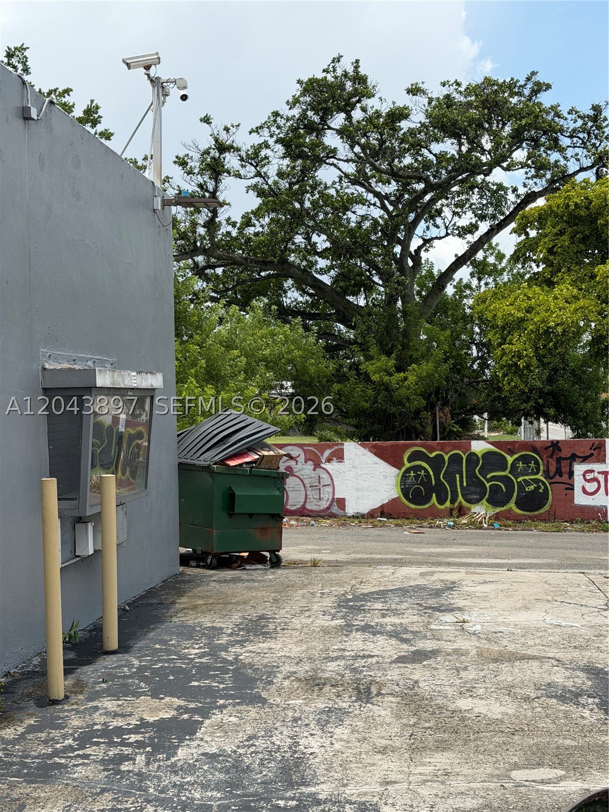 A12043897 Property Photo 4
