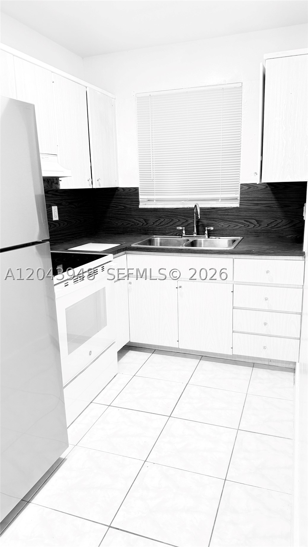 400 Se 9th Ct 9 Property Photo 10