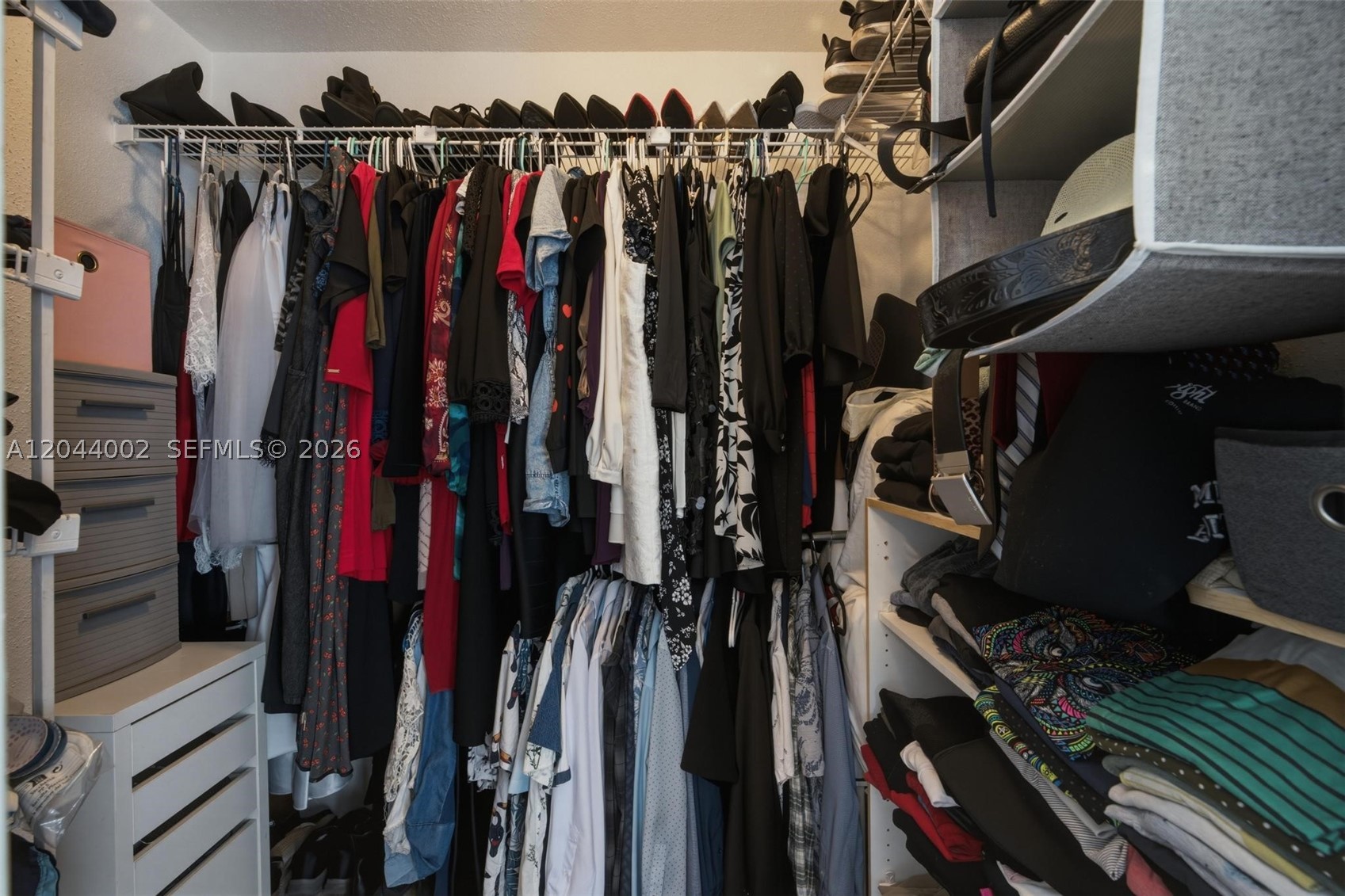 977 Riverside Dr 220 Property Photo 18