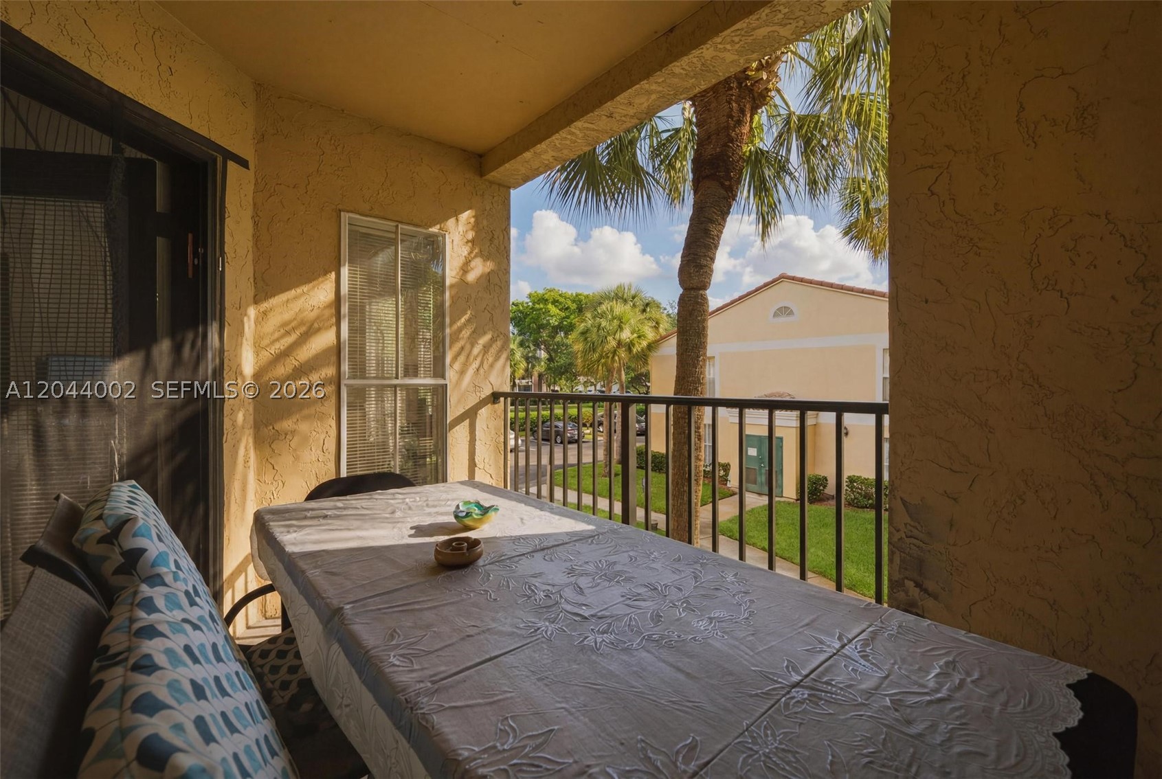 977 Riverside Dr 220 Property Photo 21