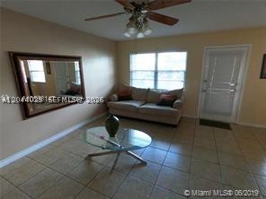 300 Sw 134th Way 105e Property Photo 6