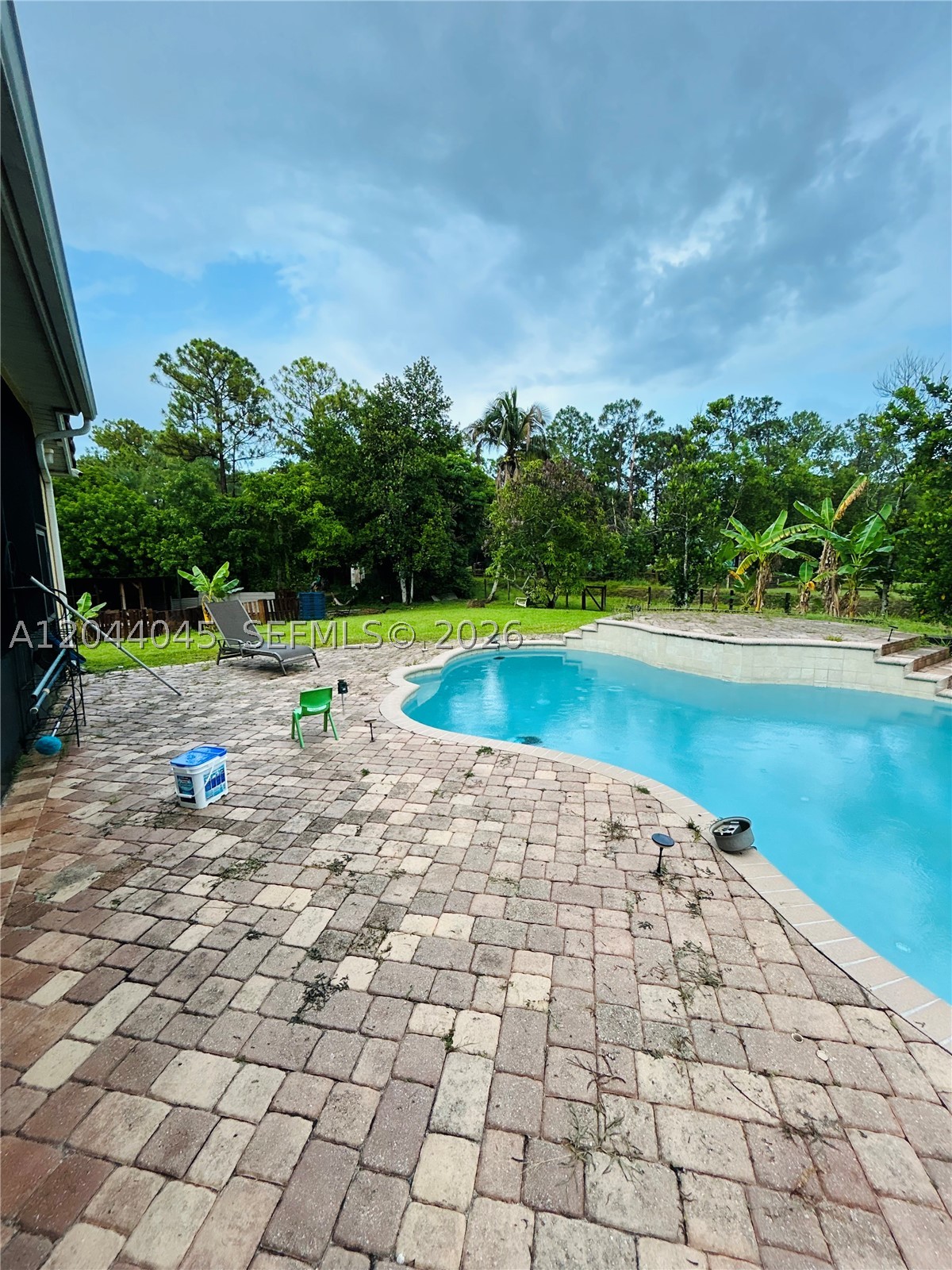 13754 N 48th Ct N Property Photo 18