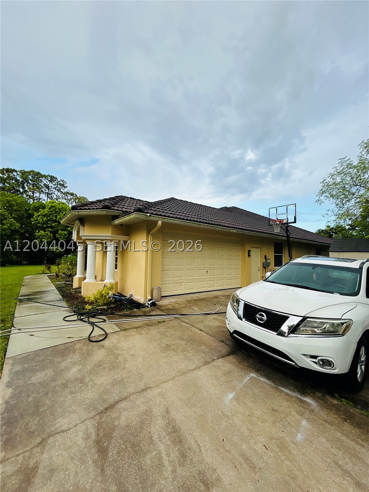 13754 N 48th Ct N Property Photo 21