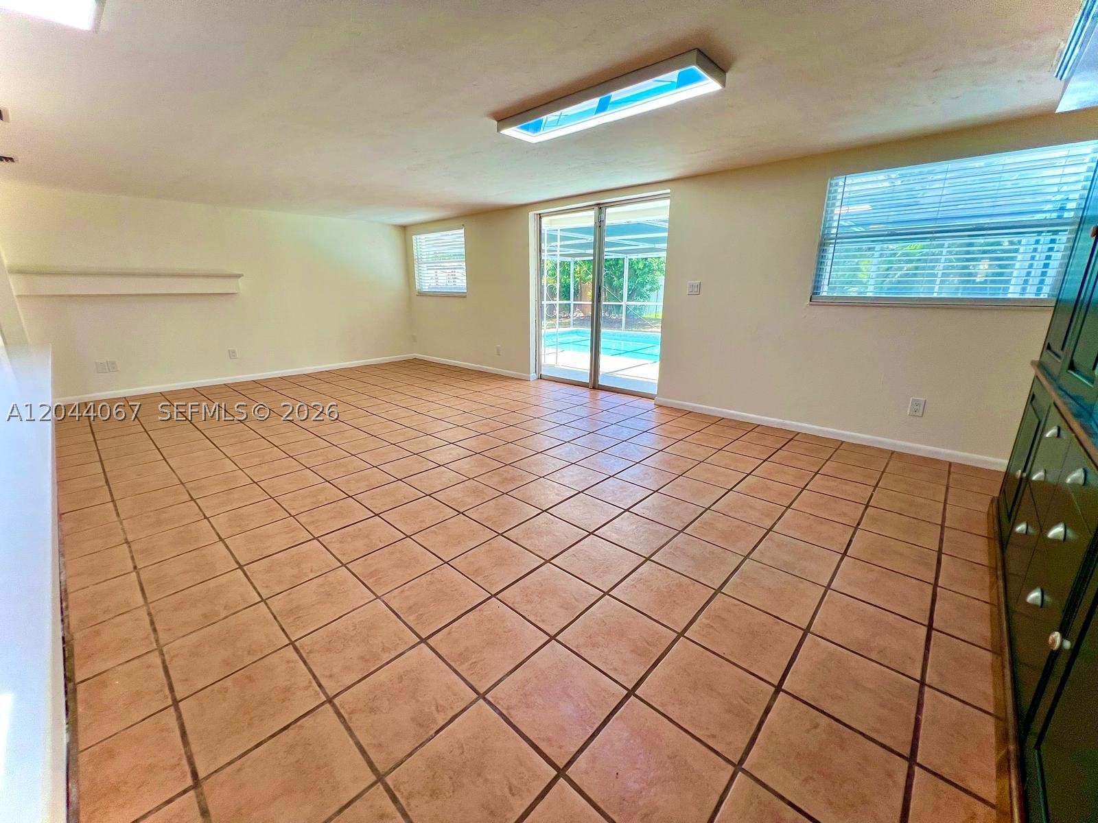 4708 Orange Grove Blvd Property Photo 5