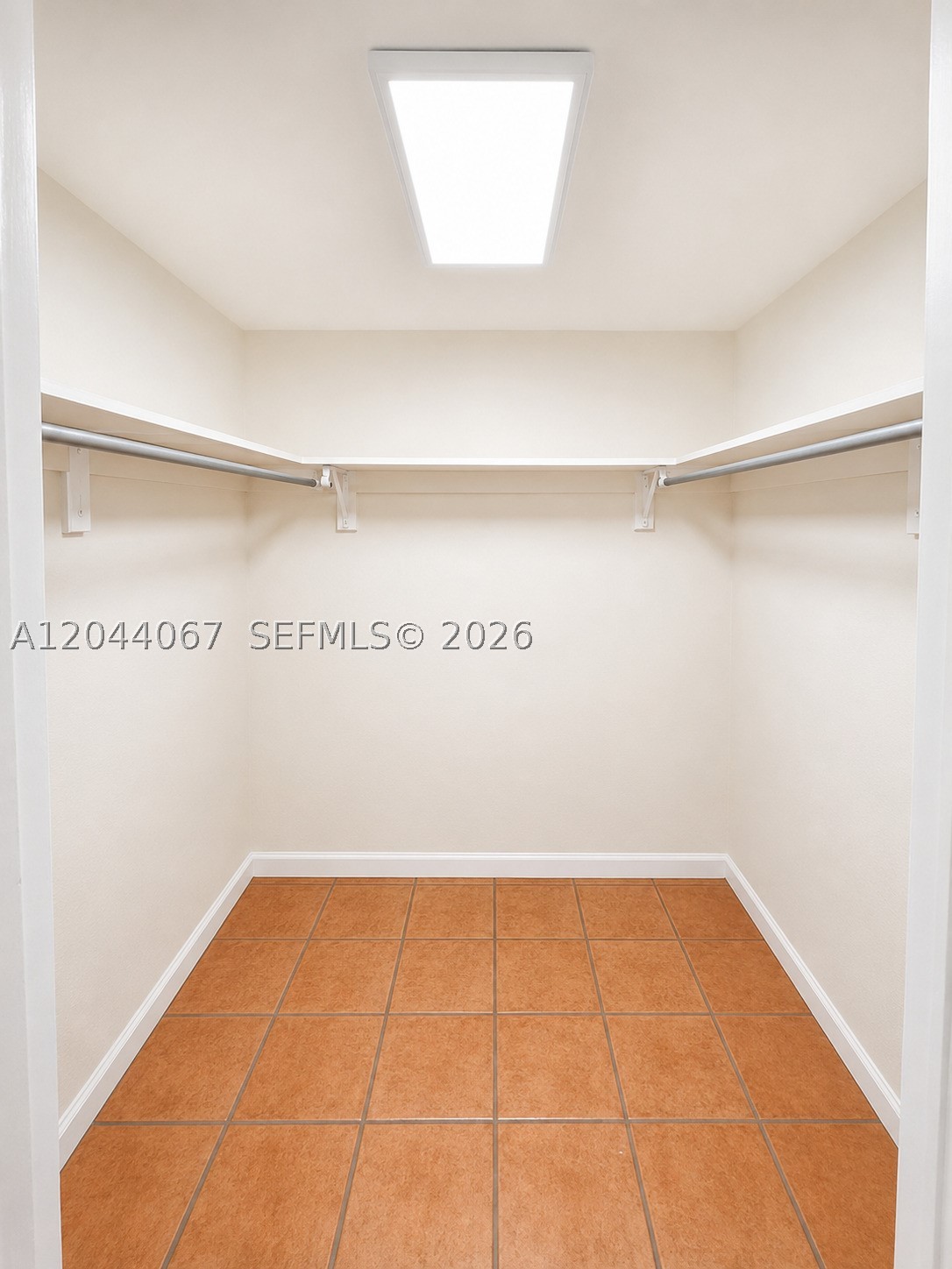 4708 Orange Grove Blvd Property Photo 14
