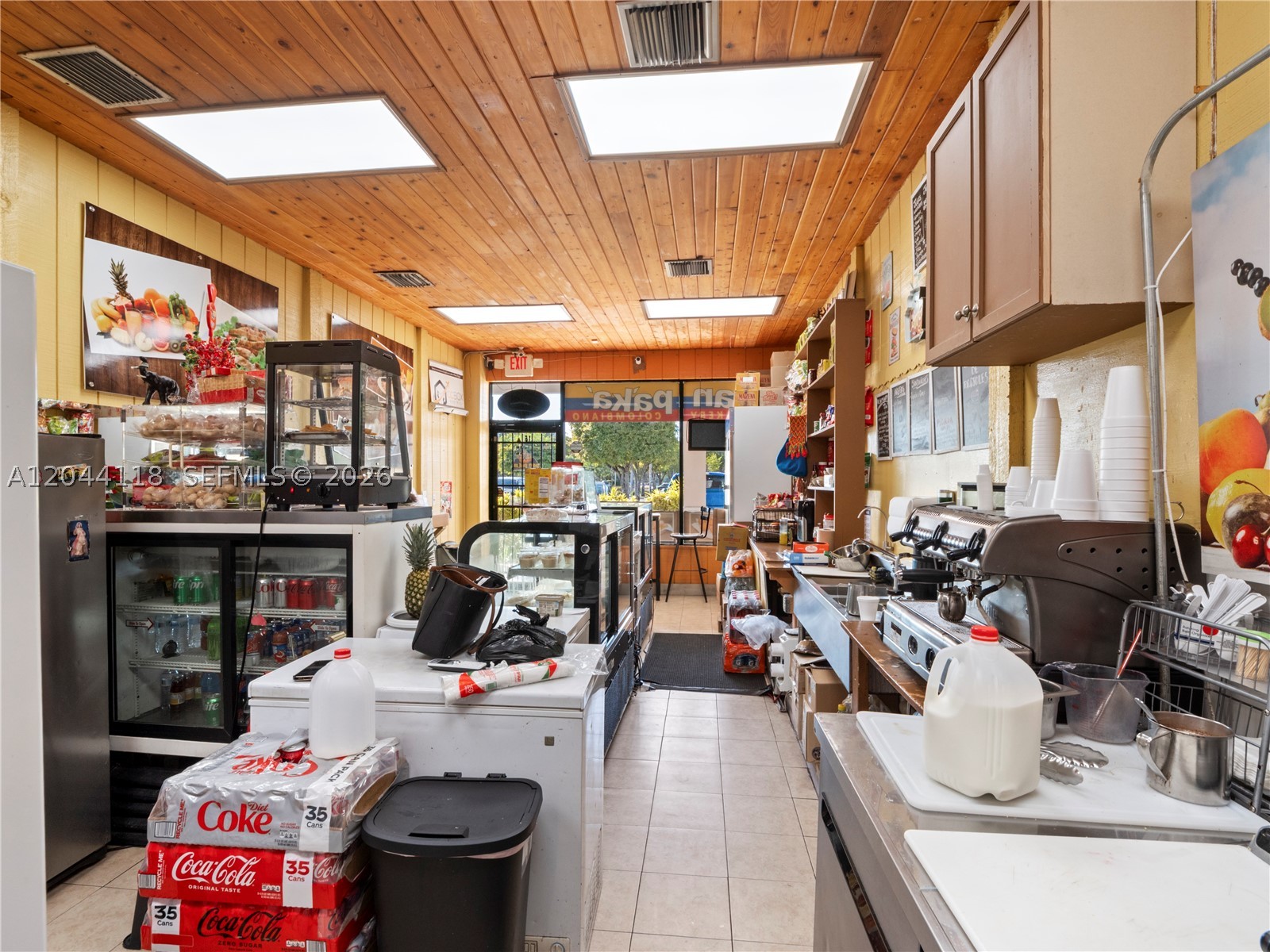 A12044118 Property Photo 13