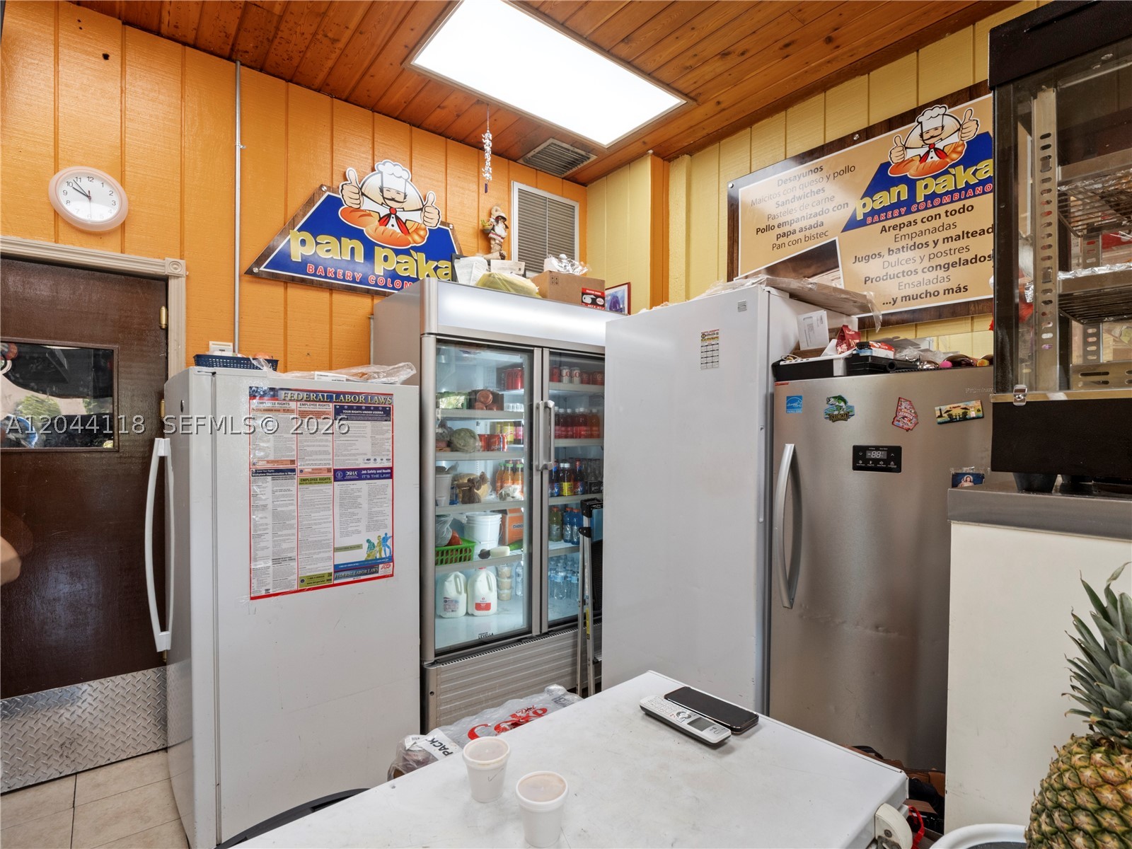 A12044118 Property Photo 28