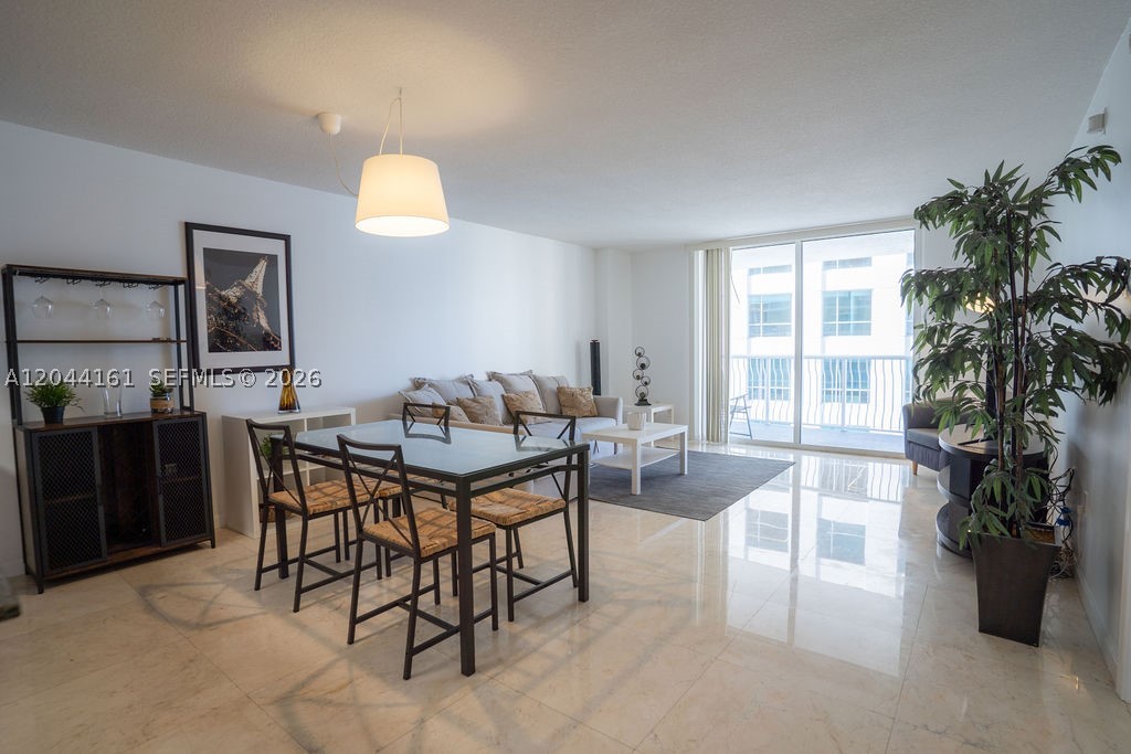 1200 Brickell Bay Dr 2806 Property Photo 5