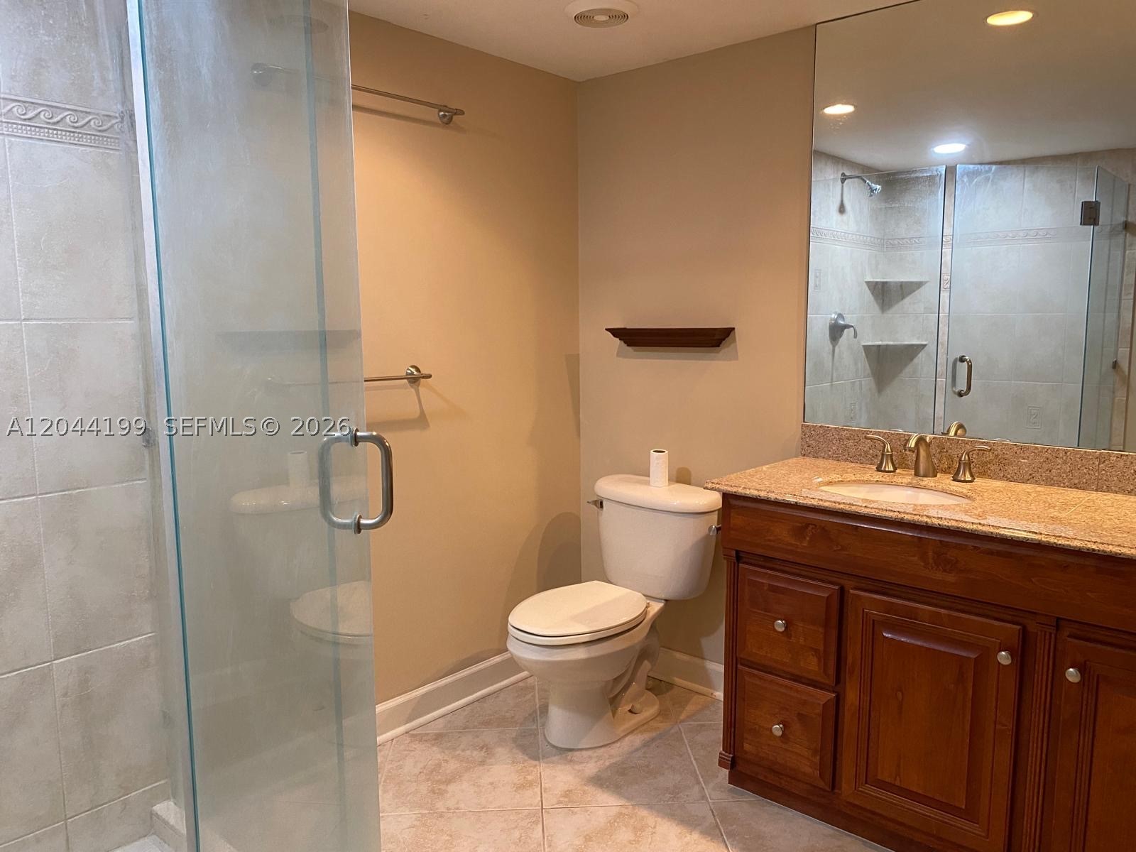 4200 N Ocean Dr 1-1103 Property Photo 7