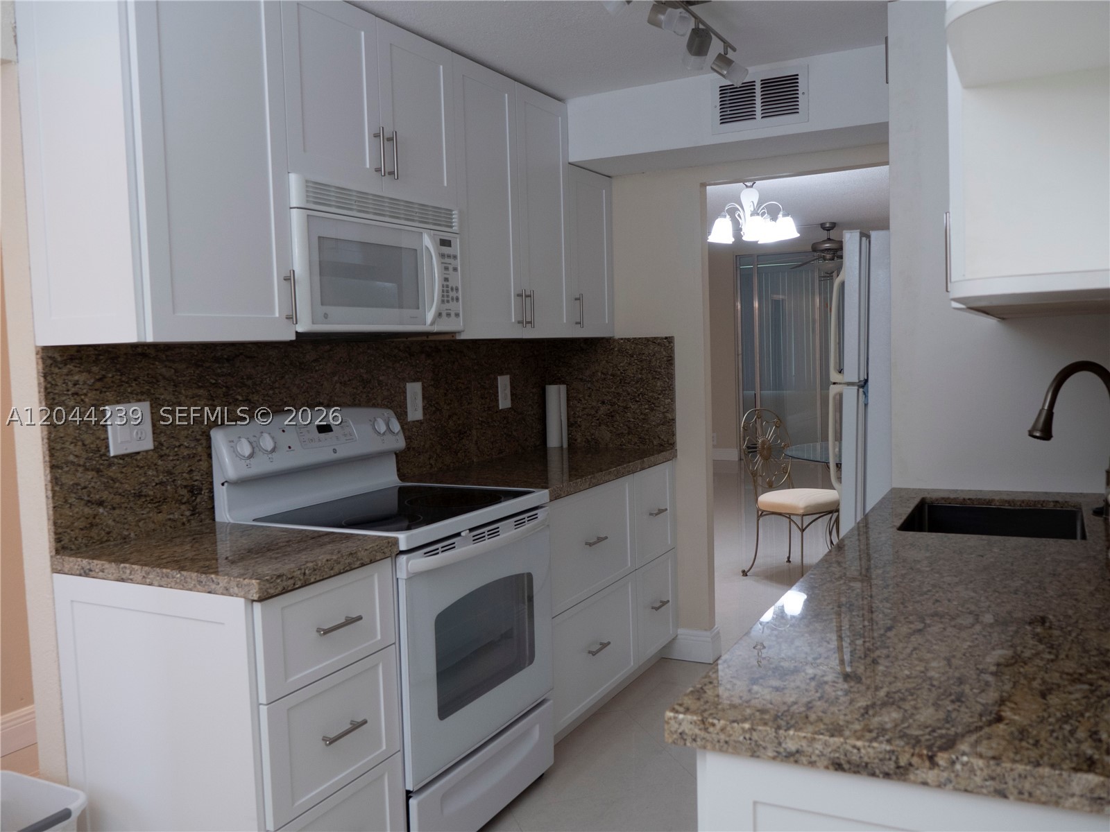 2998 Nw 48th Ter 135 Property Photo 4