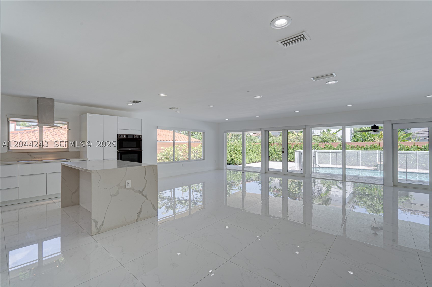 773 Woodcrest Rd Property Photo 12