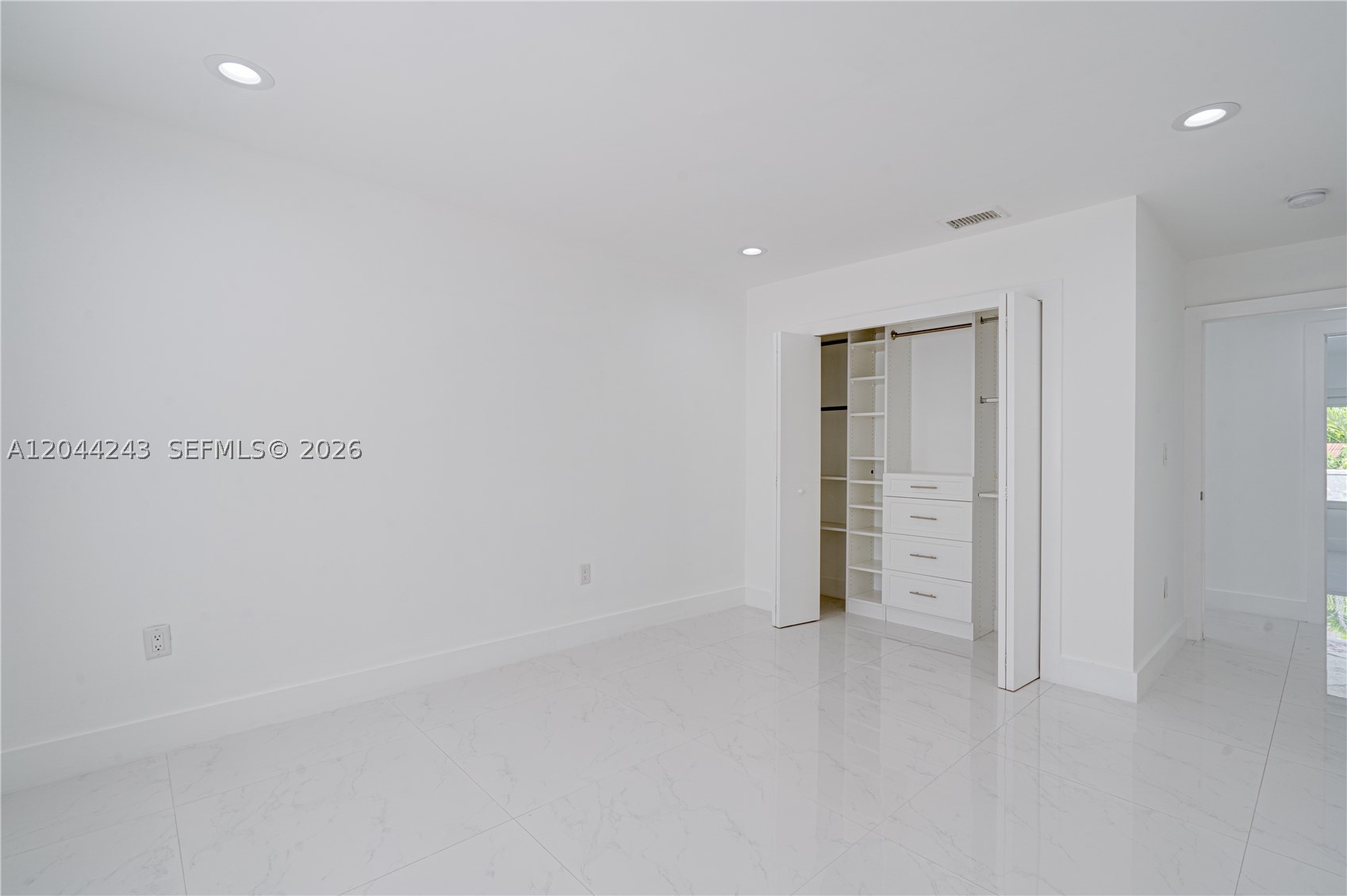 773 Woodcrest Rd Property Photo 25