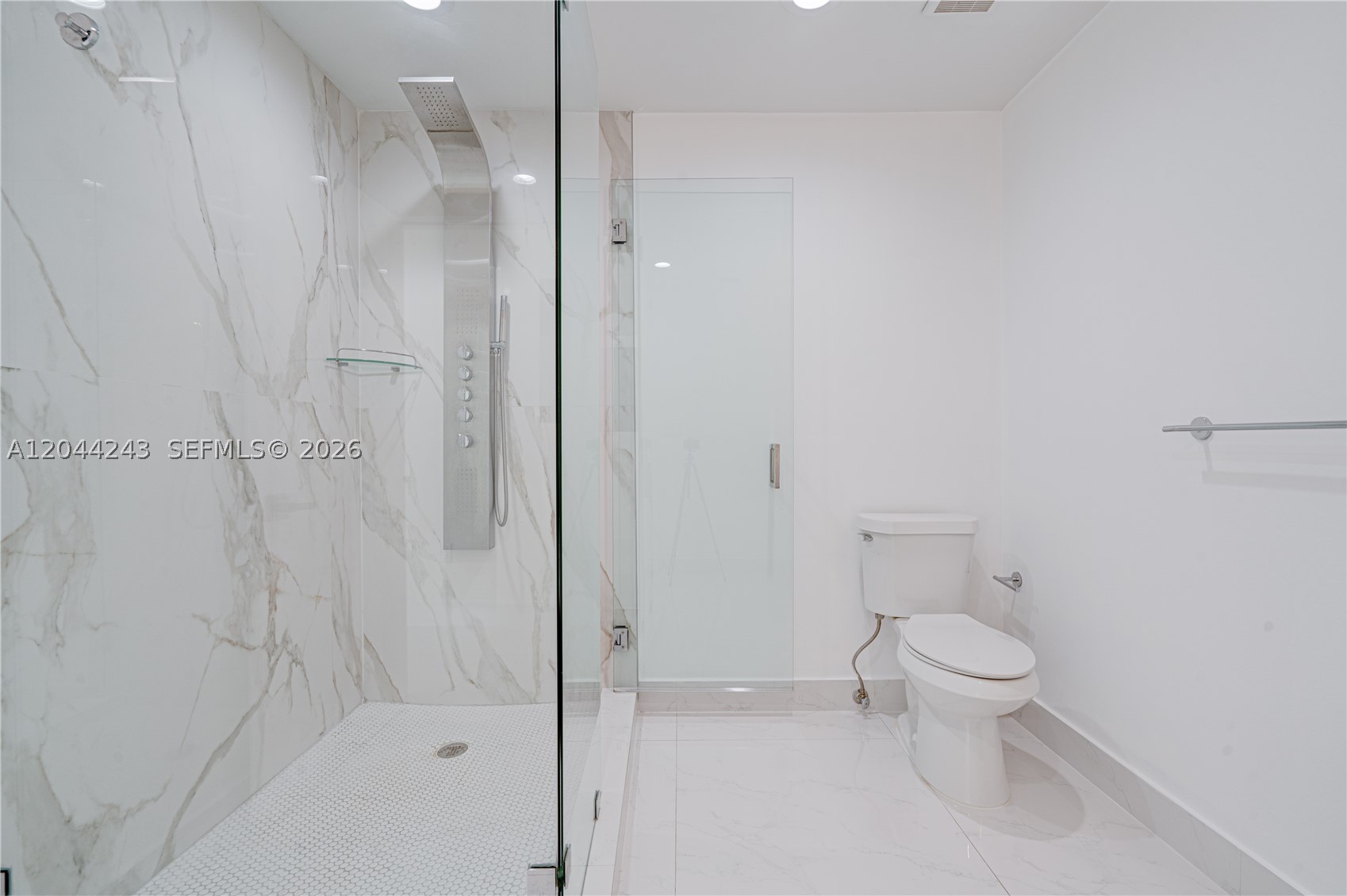 773 Woodcrest Rd Property Photo 27