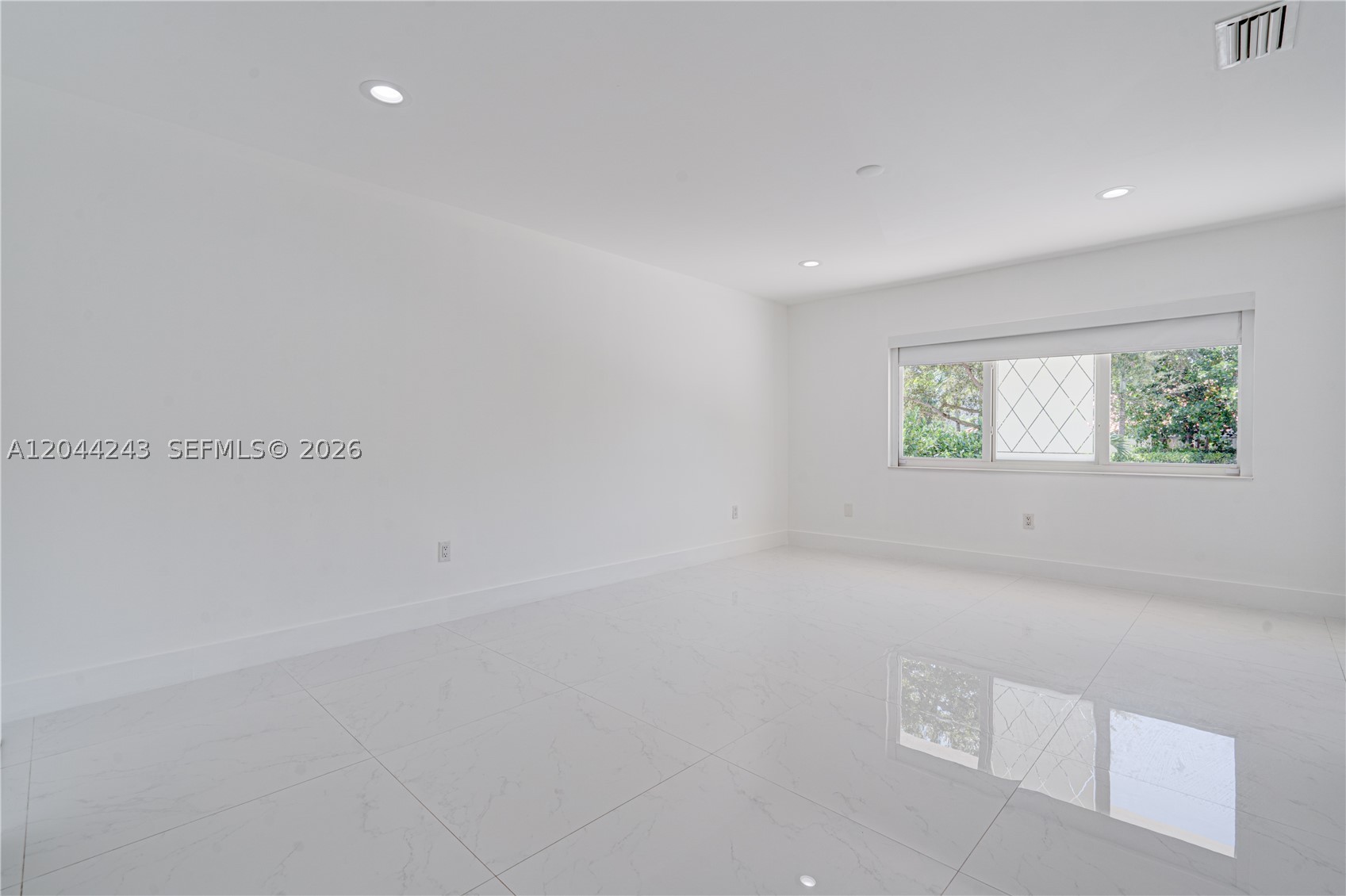 773 Woodcrest Rd Property Photo 30