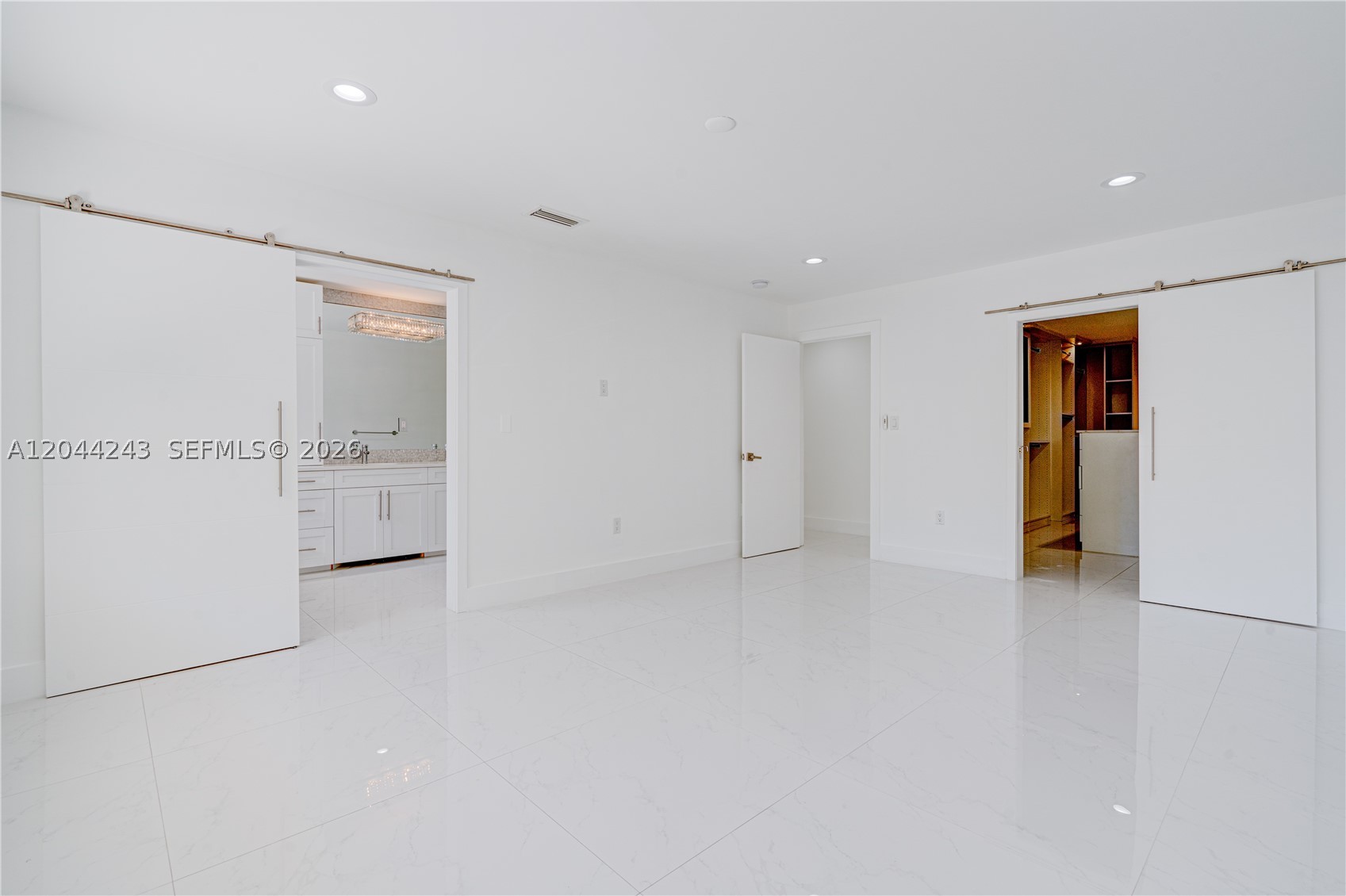 773 Woodcrest Rd Property Photo 32