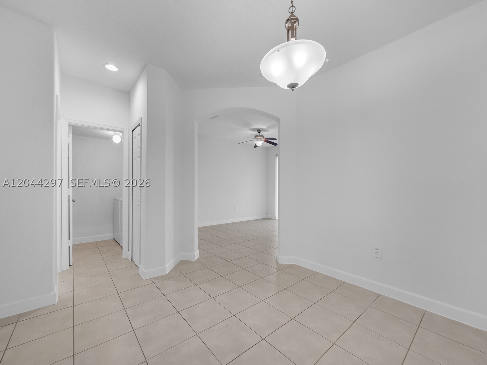 2482 Se 15th Ct Property Photo 7
