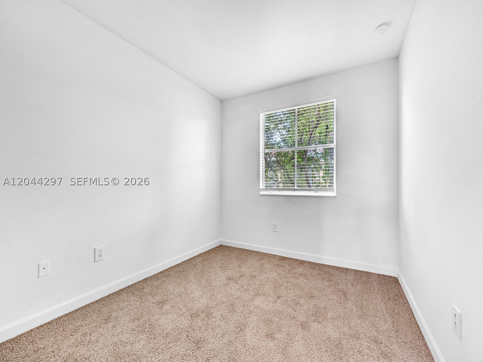 2482 Se 15th Ct Property Photo 23