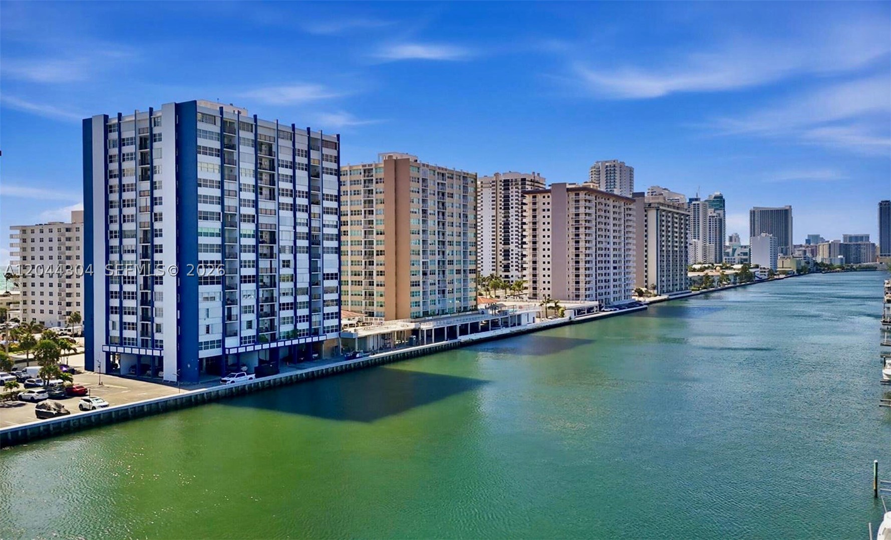 1400 S Ocean Dr 506 Property Photo 1