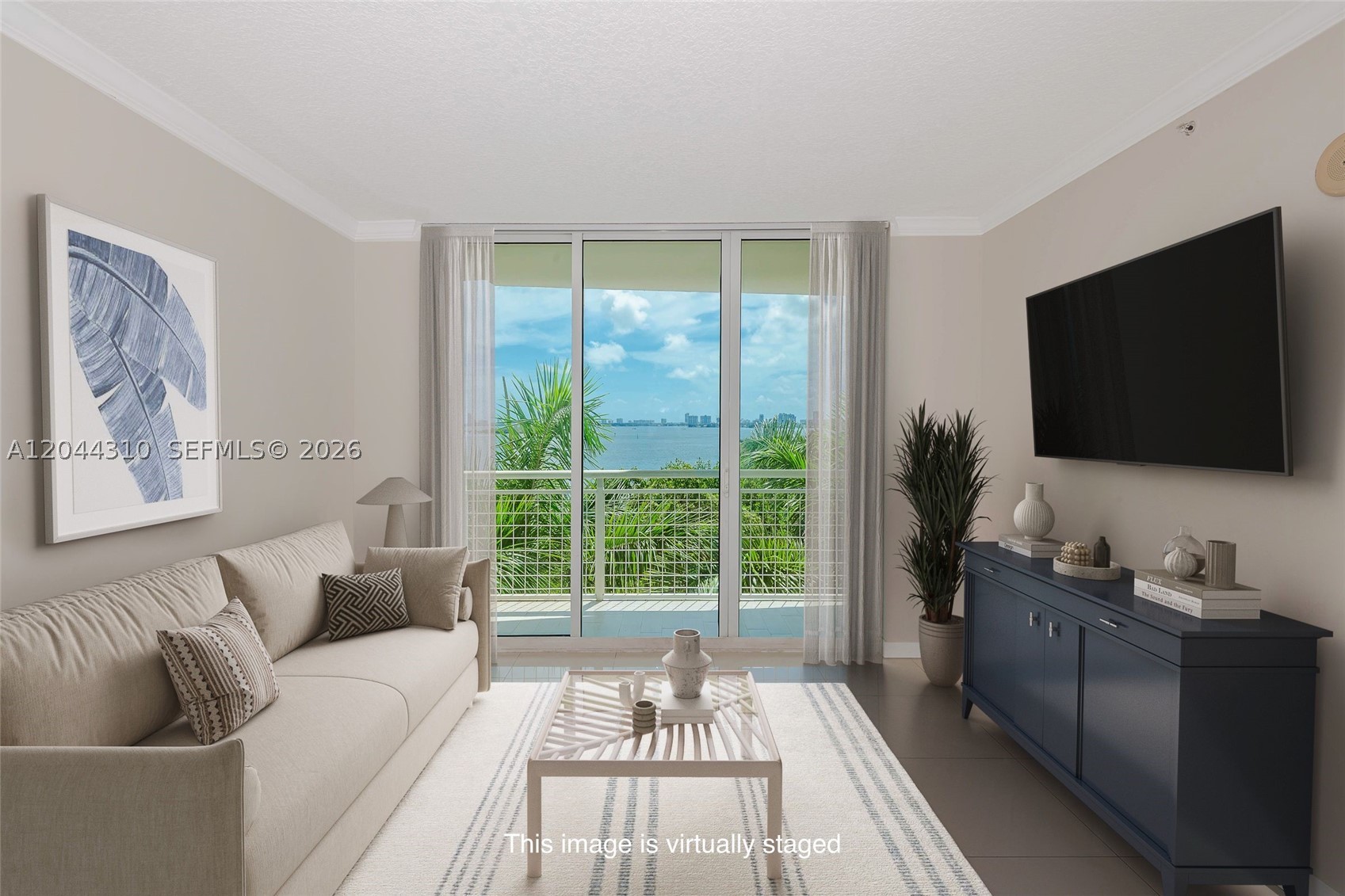 2000 N Bayshore Dr 516 Property Photo 1