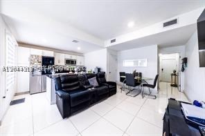 A12044313 Property Photo 5
