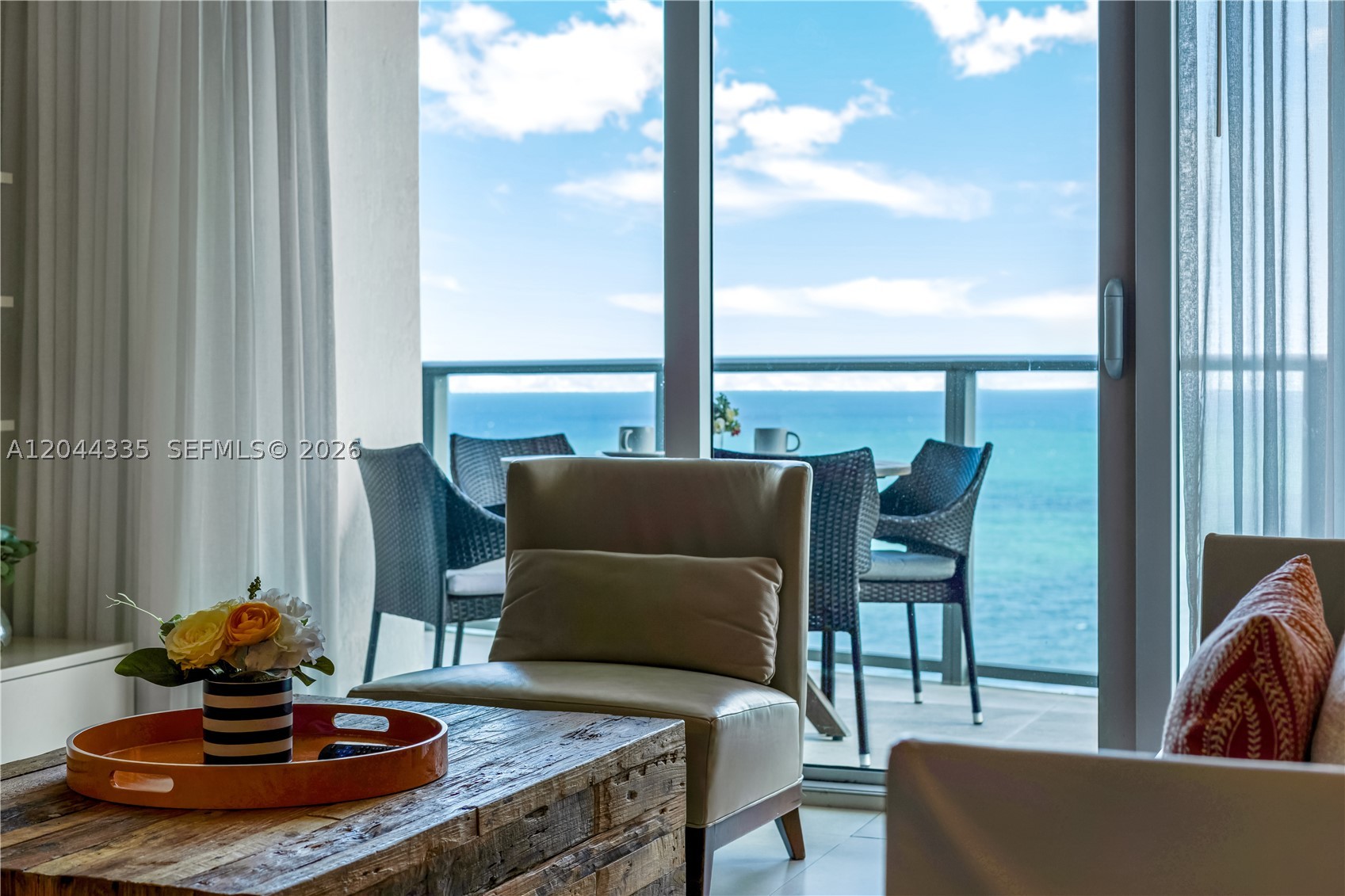 4111 S Ocean Dr 1405 Property Photo 3