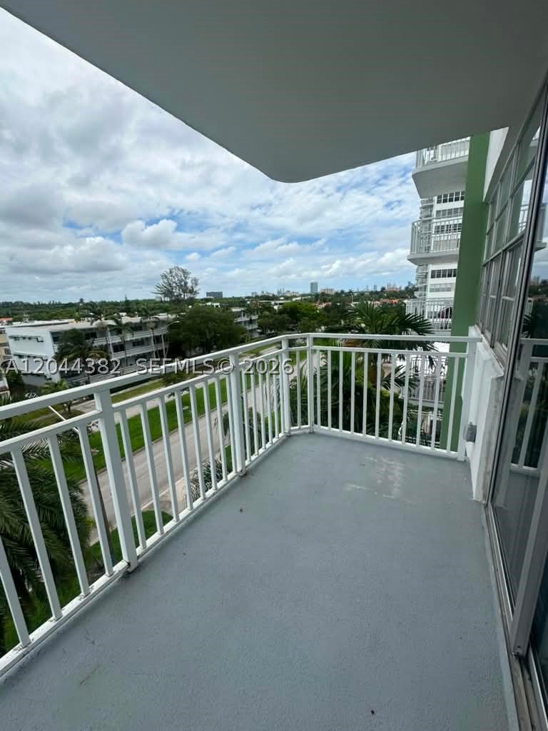 2100 Sans Souci Blvd A410 Property Photo 17