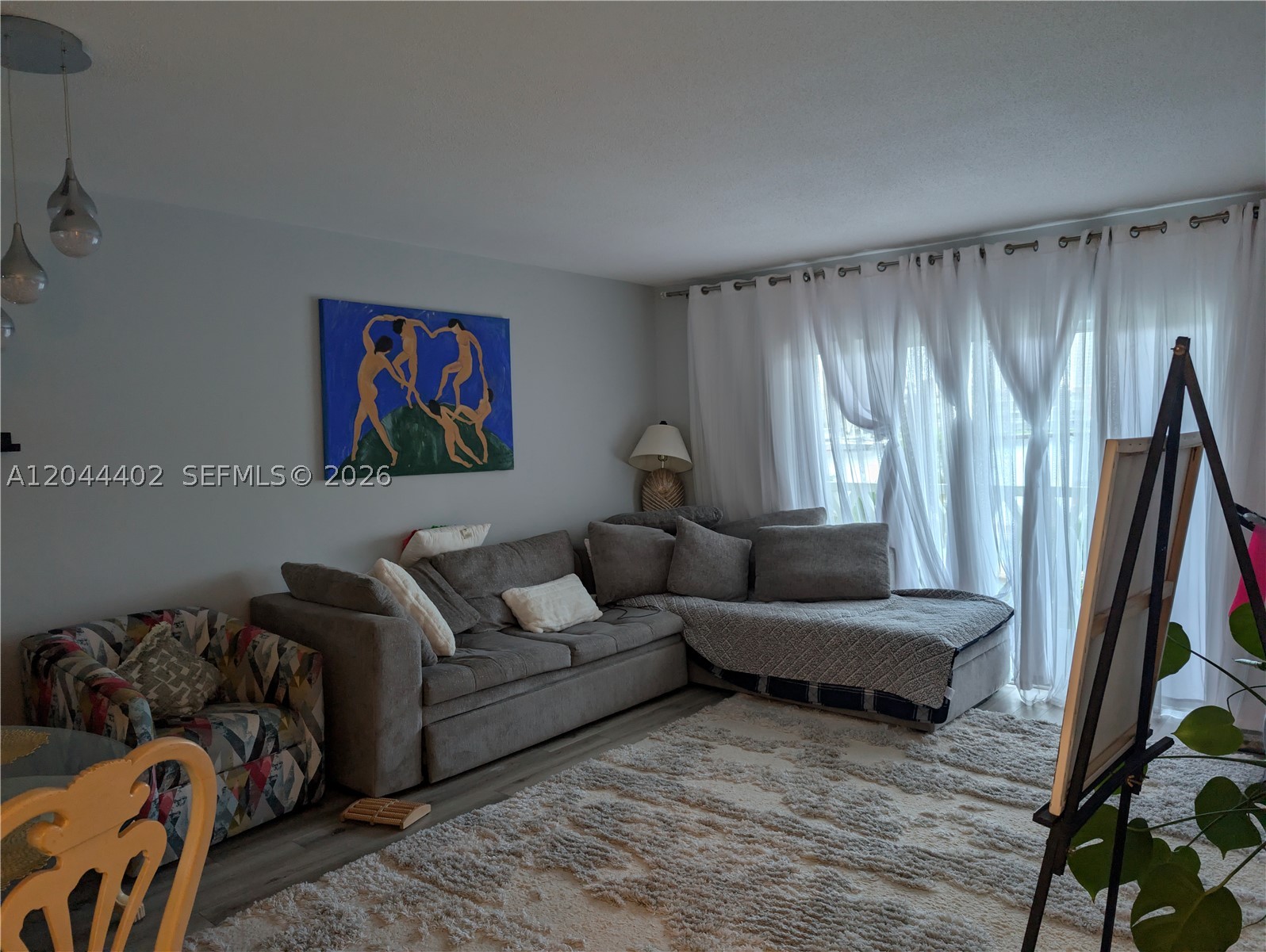 450 Golden Isles Dr 2h Property Photo 7