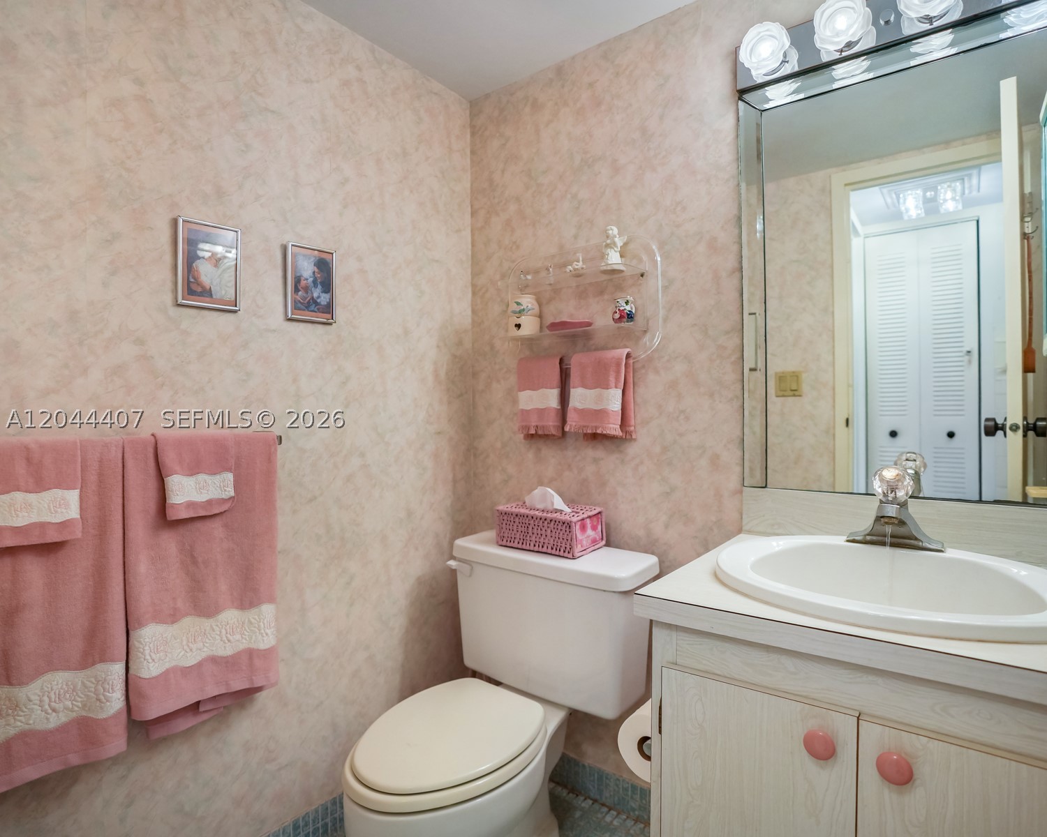 100 Bayview Dr 1620 Property Photo 18