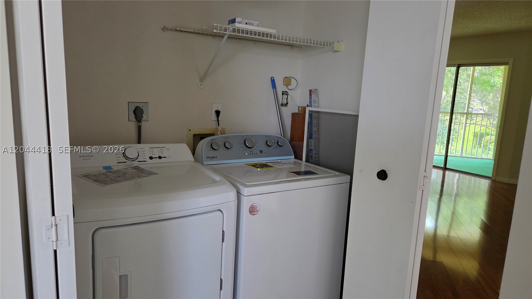 2234 Se 27th Dr 206-c Property Photo 8