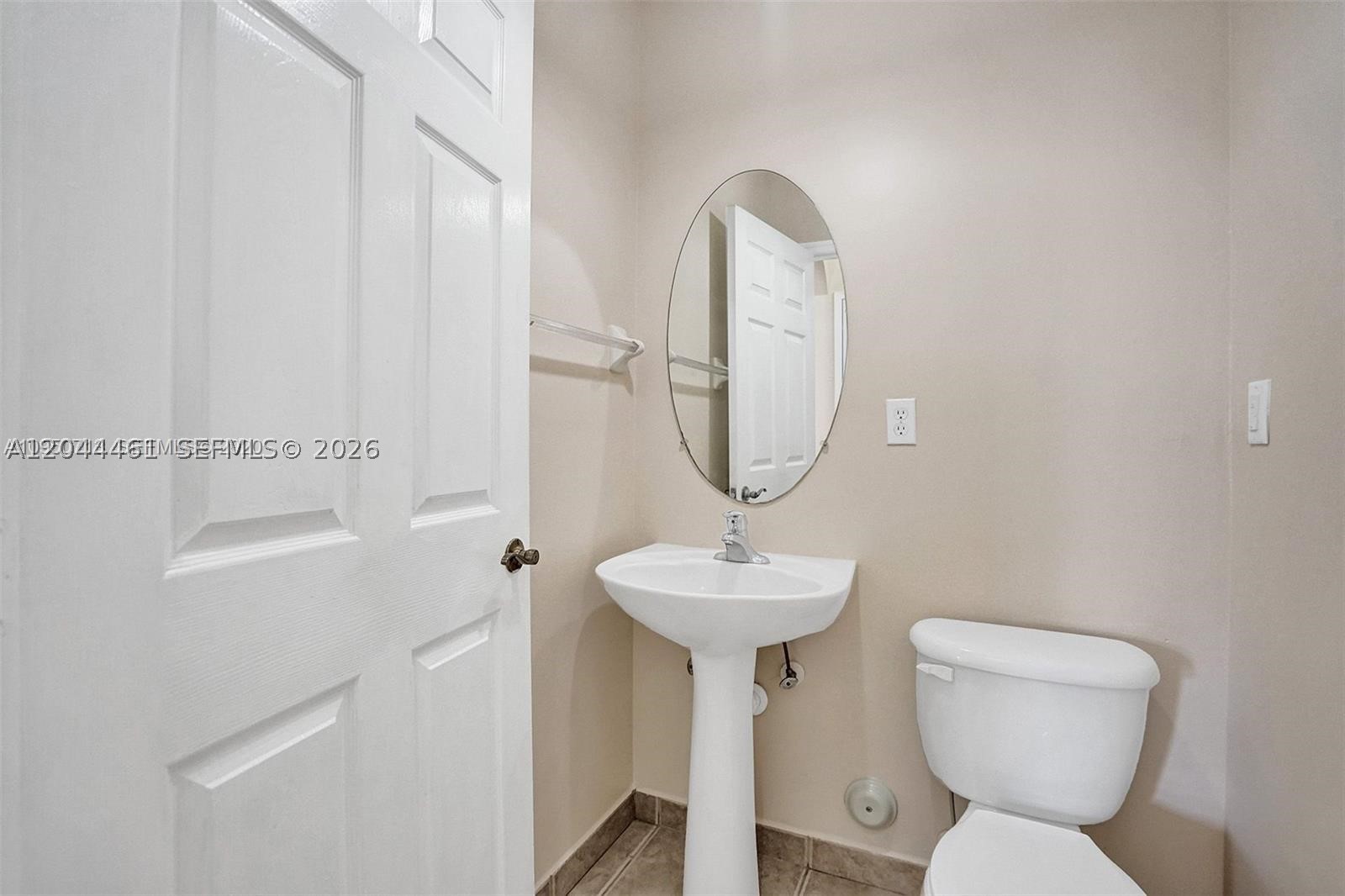 2316 Se 23rd Ter 2316 Property Photo 7
