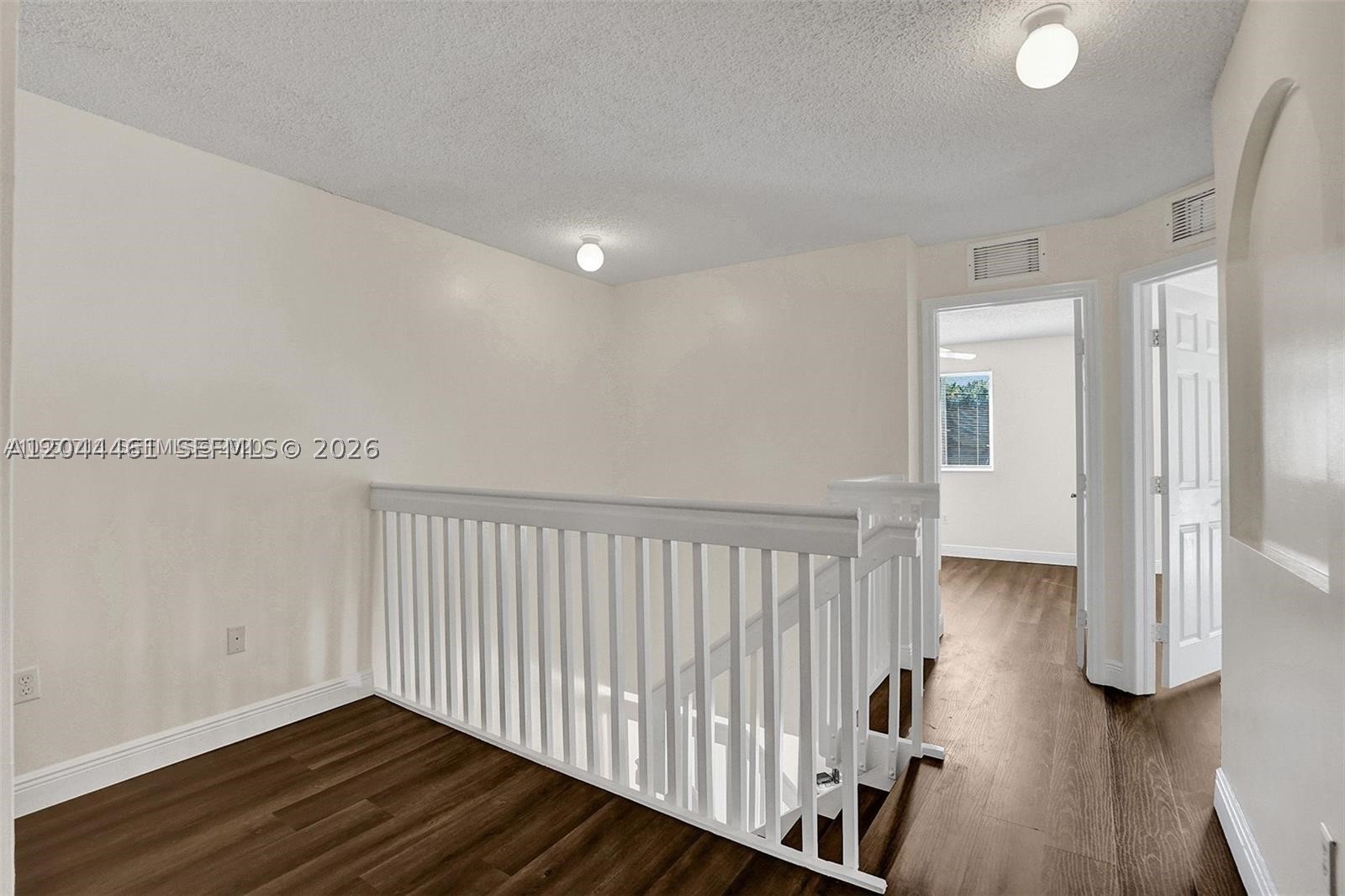2316 Se 23rd Ter 2316 Property Photo 8