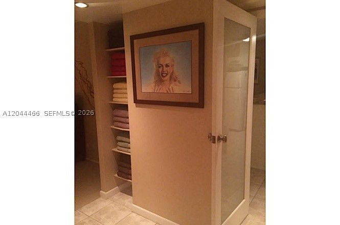 A12044466 Property Photo 8
