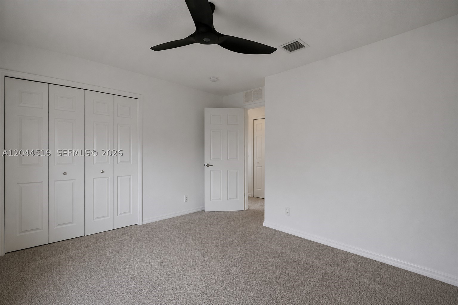 547 High Hawk Cir 541 Property Photo 19