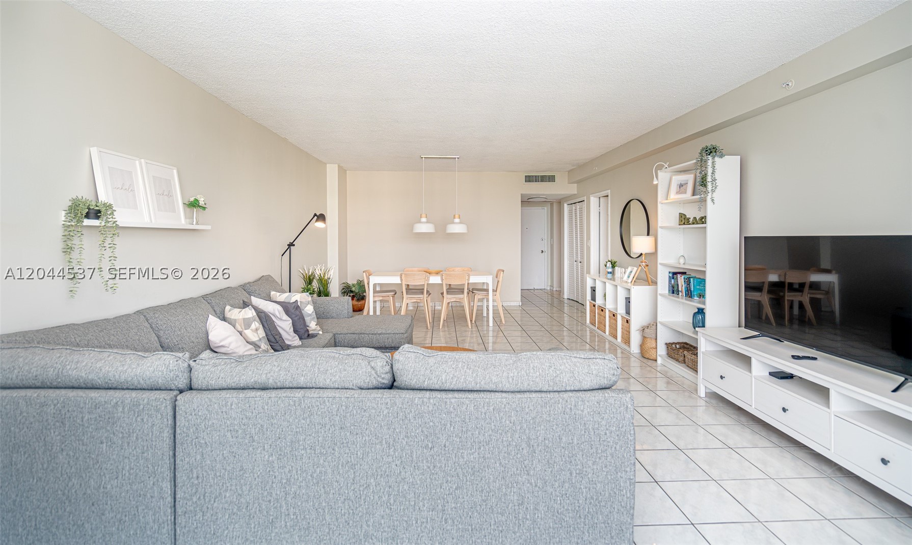 5601 Collins Ave 1517 Property Photo 12