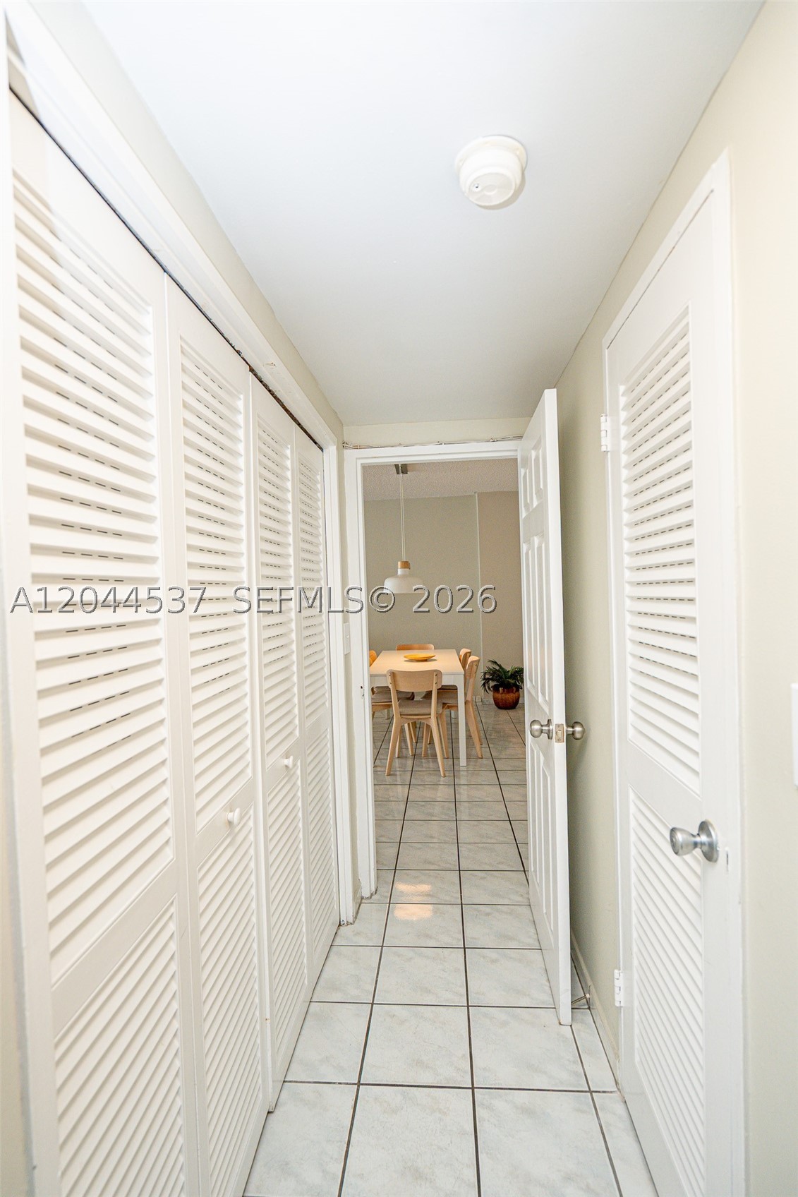 5601 Collins Ave 1517 Property Photo 25