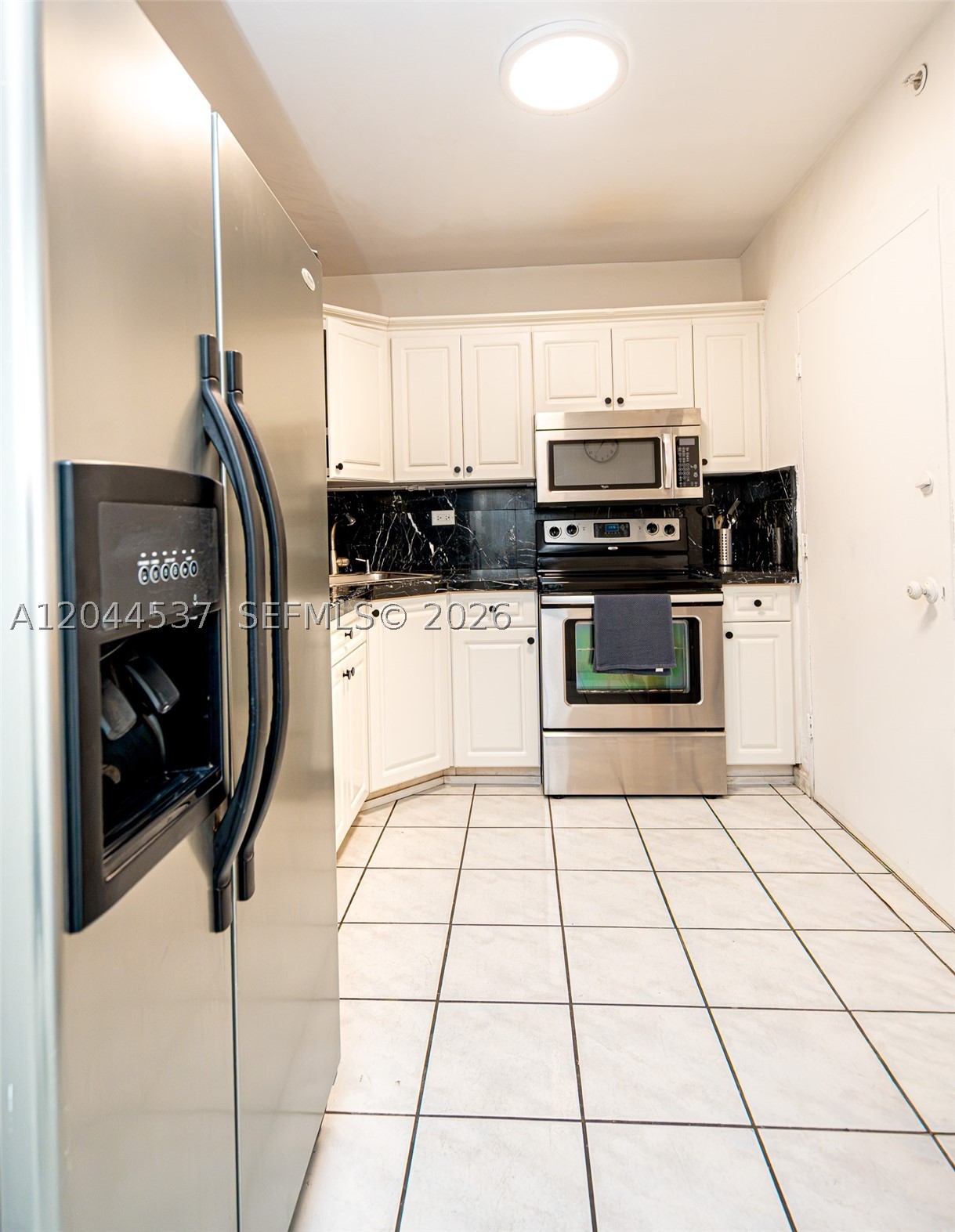 5601 Collins Ave 1517 Property Photo 33