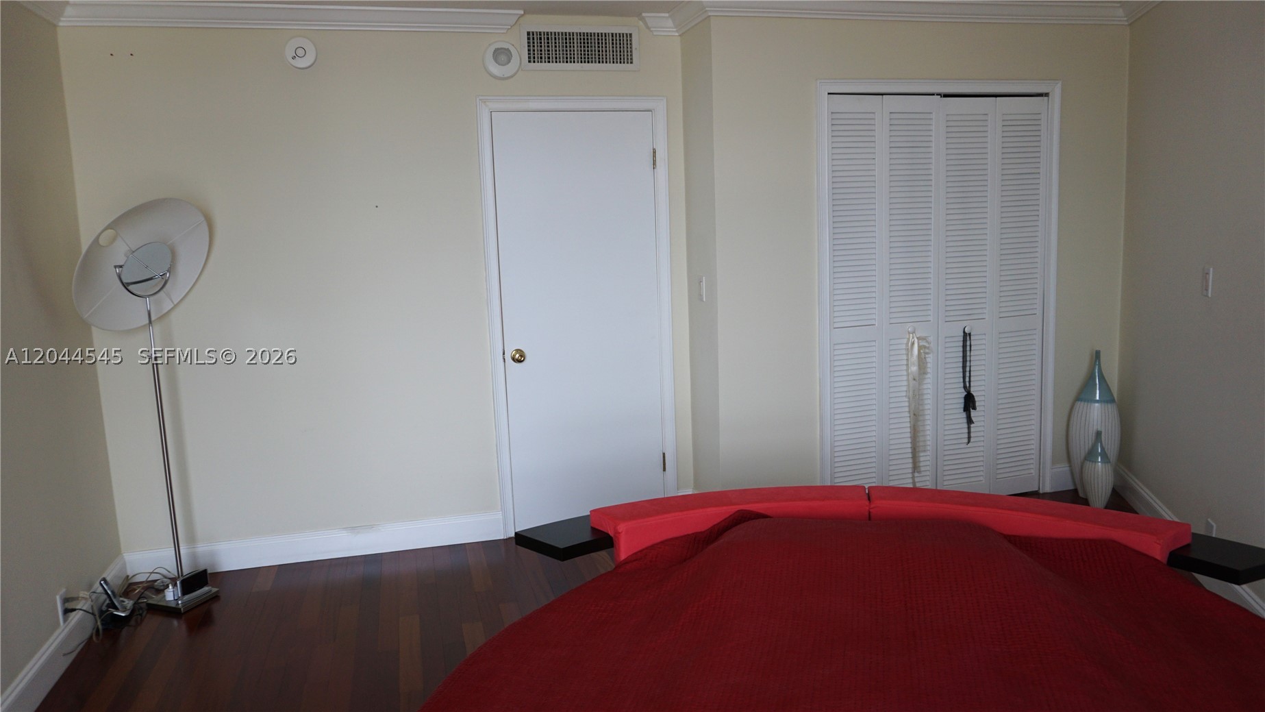 1111 Crandon Blvd B705 Property Photo 25