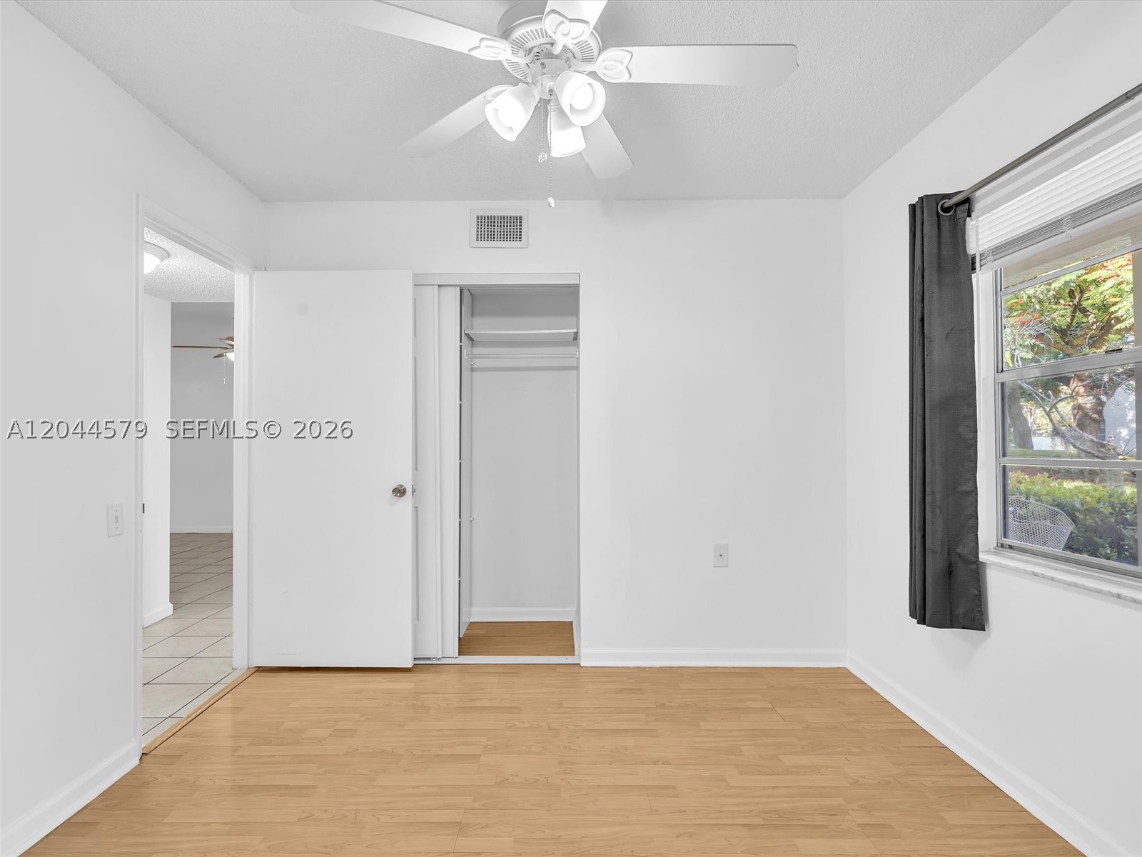1212 Se Bahama Bnd G1 Property Photo 37