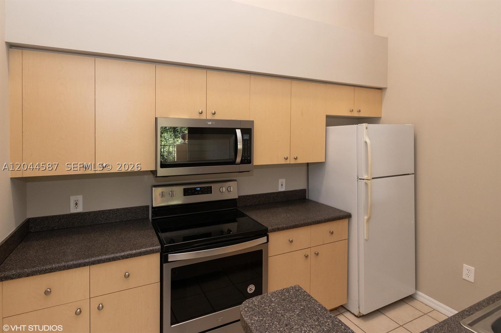 4081 San Marino Blvd 303 Property Photo 6