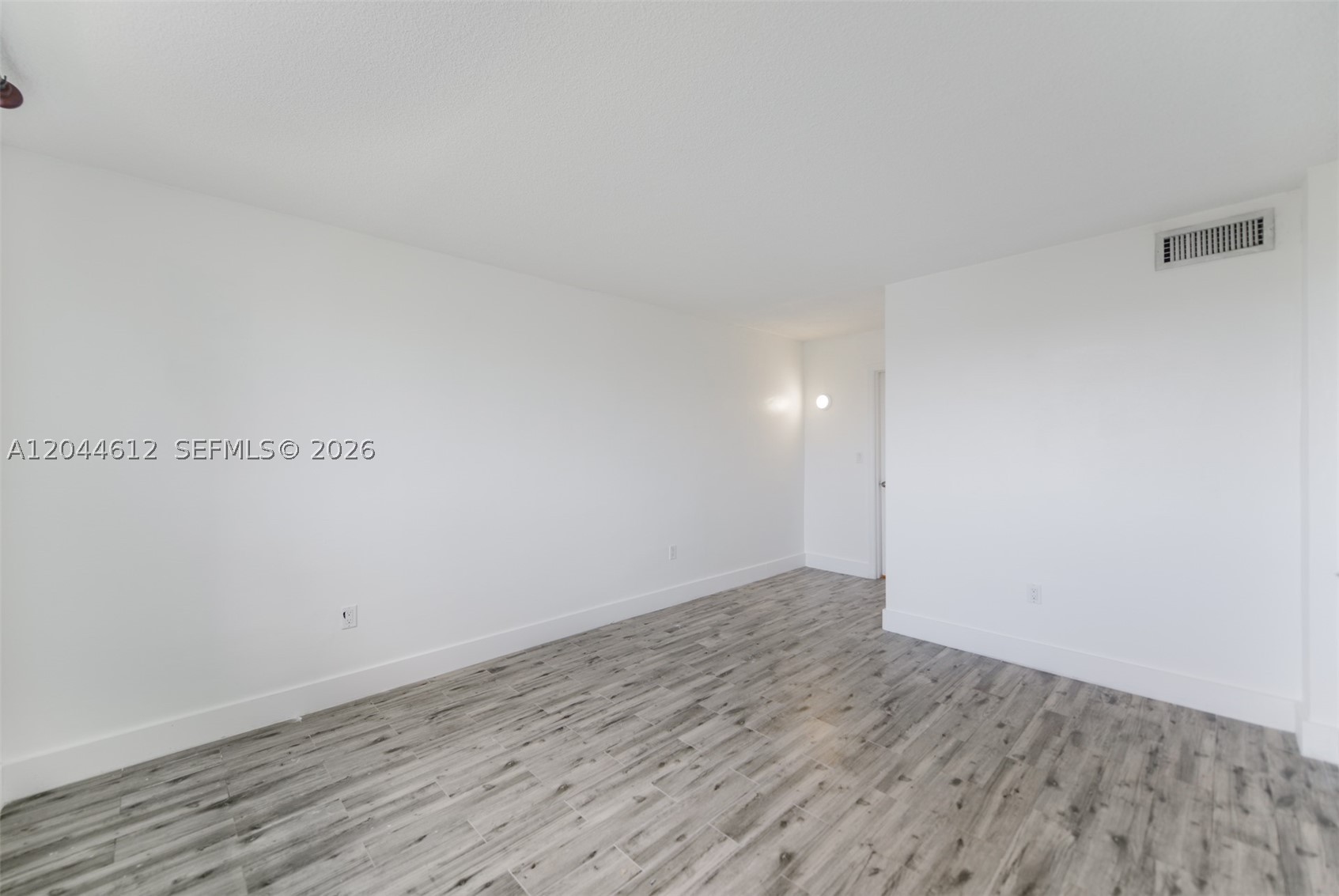 2851 Leonard Dr J505 Property Photo 15