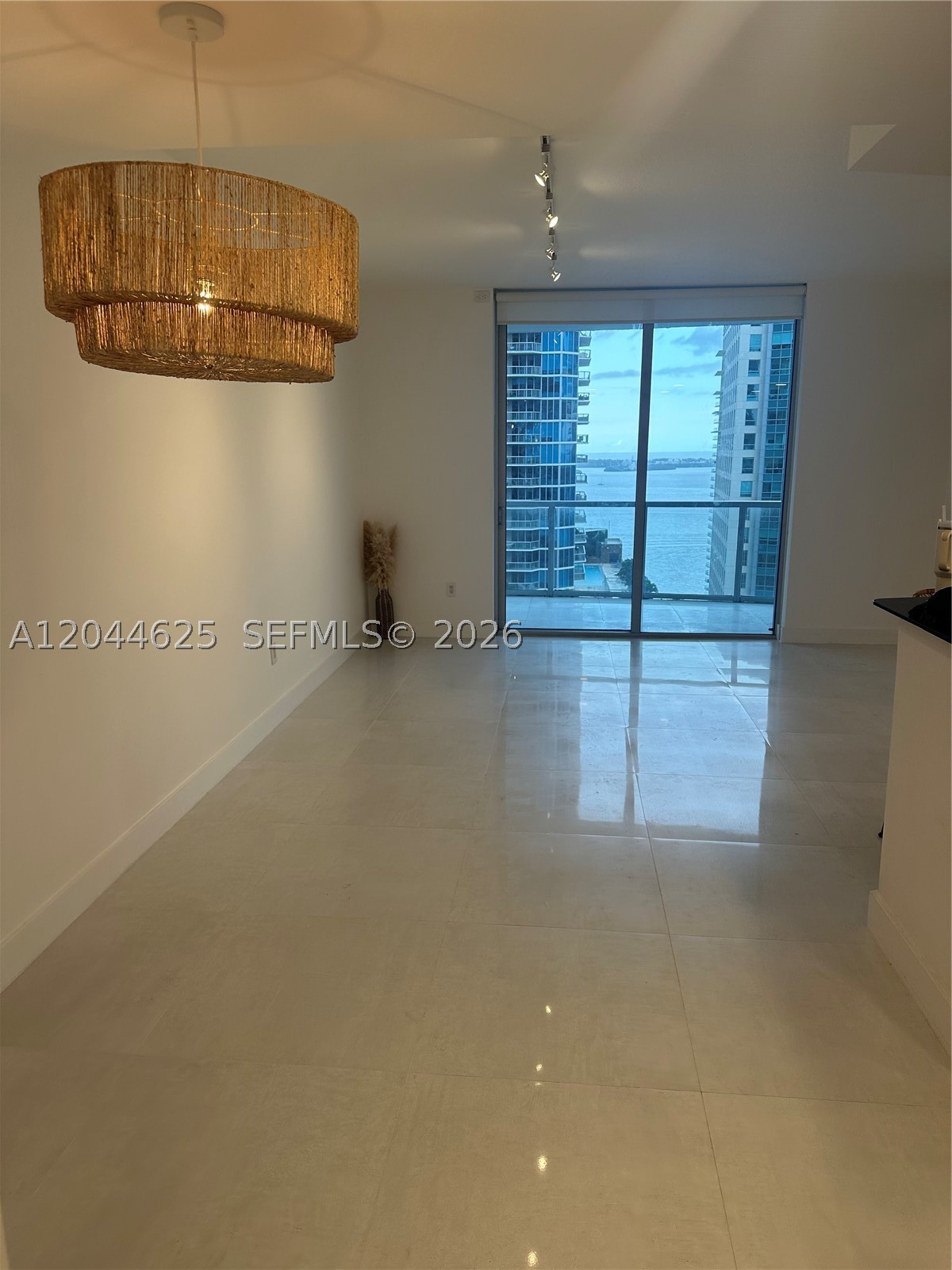 1060 Brickell Ave 2505 Property Photo 7