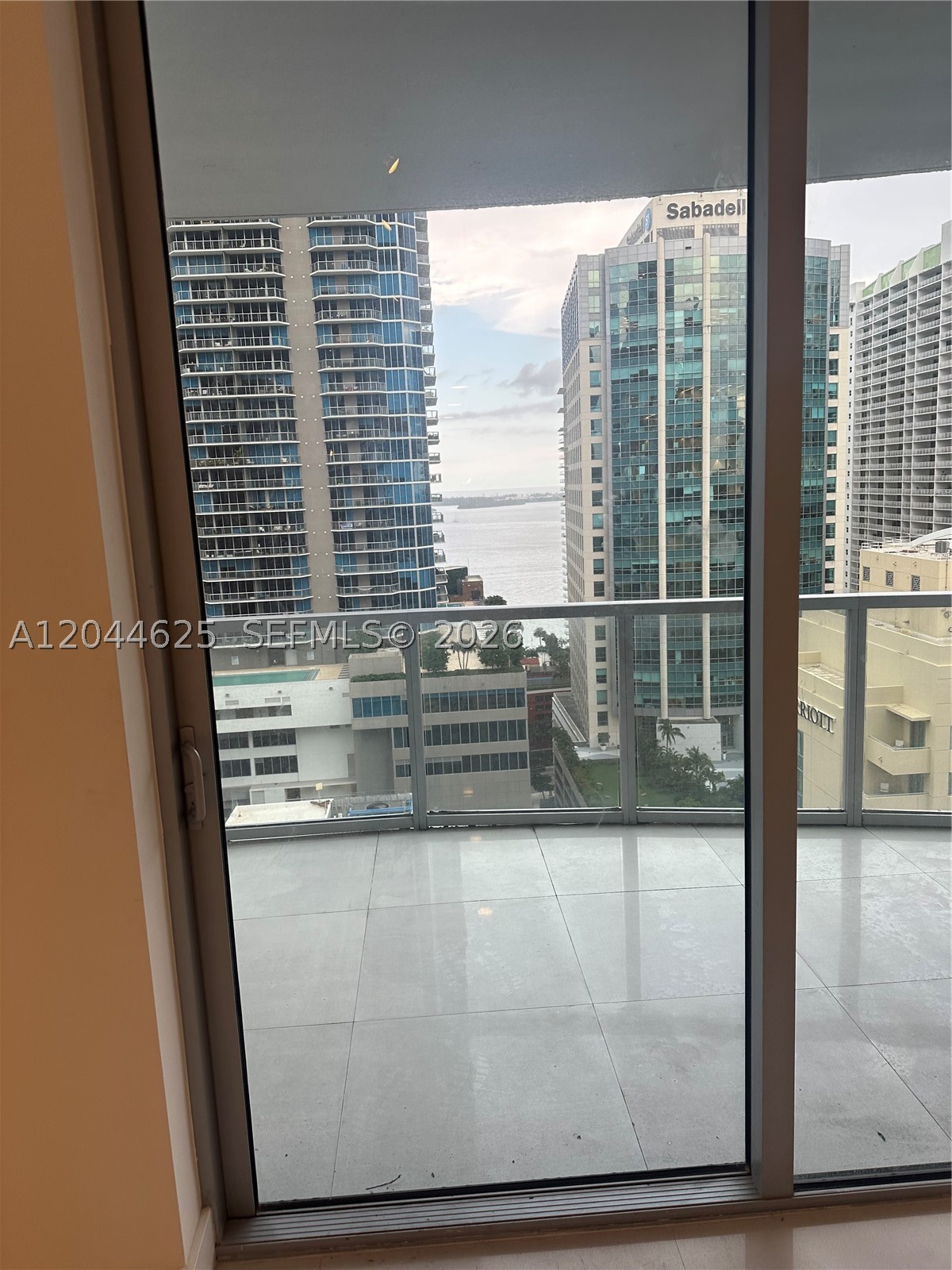 1060 Brickell Ave 2505 Property Photo 10