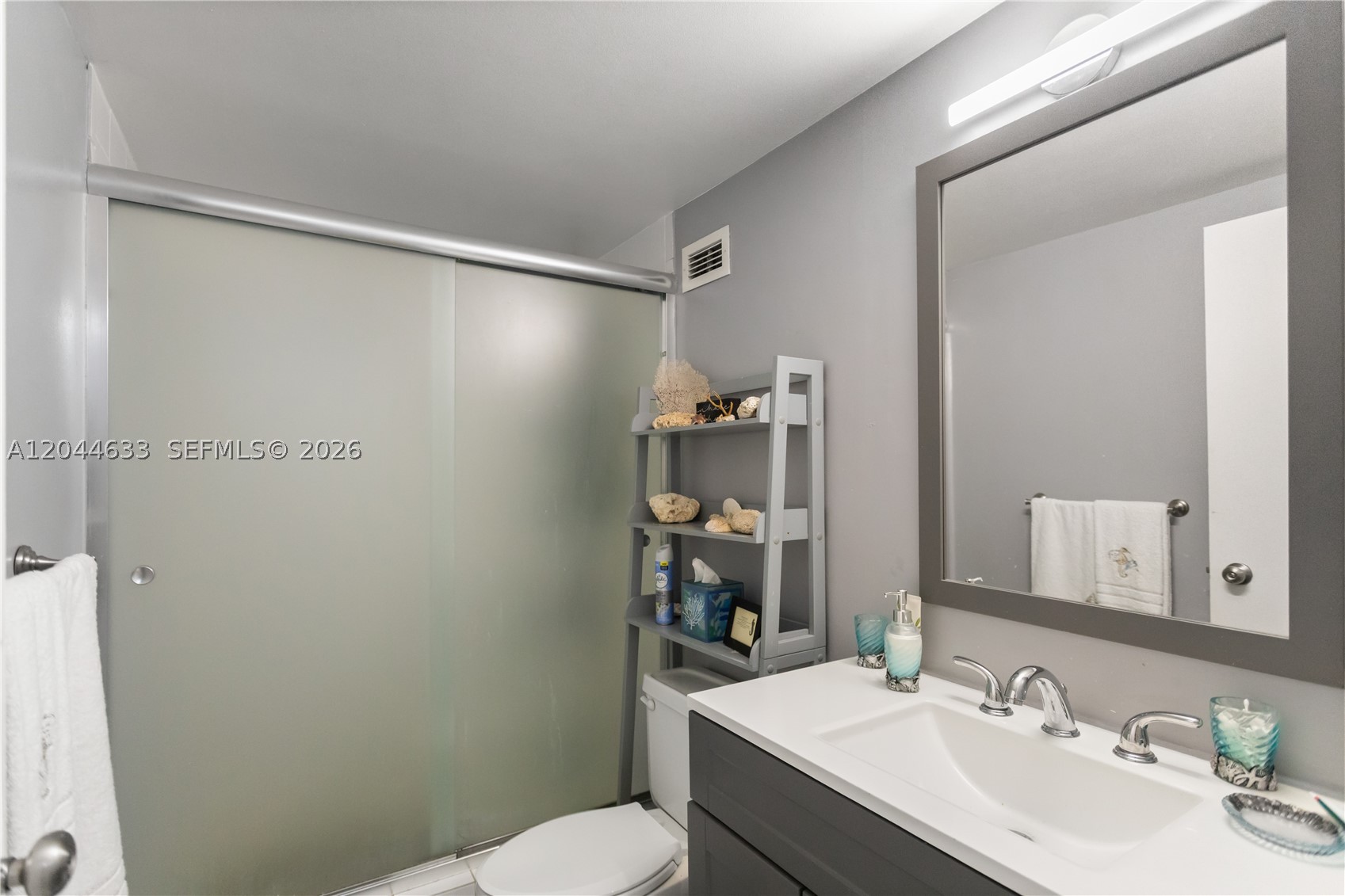 3725 S Ocean Dr 1117 Property Photo 29
