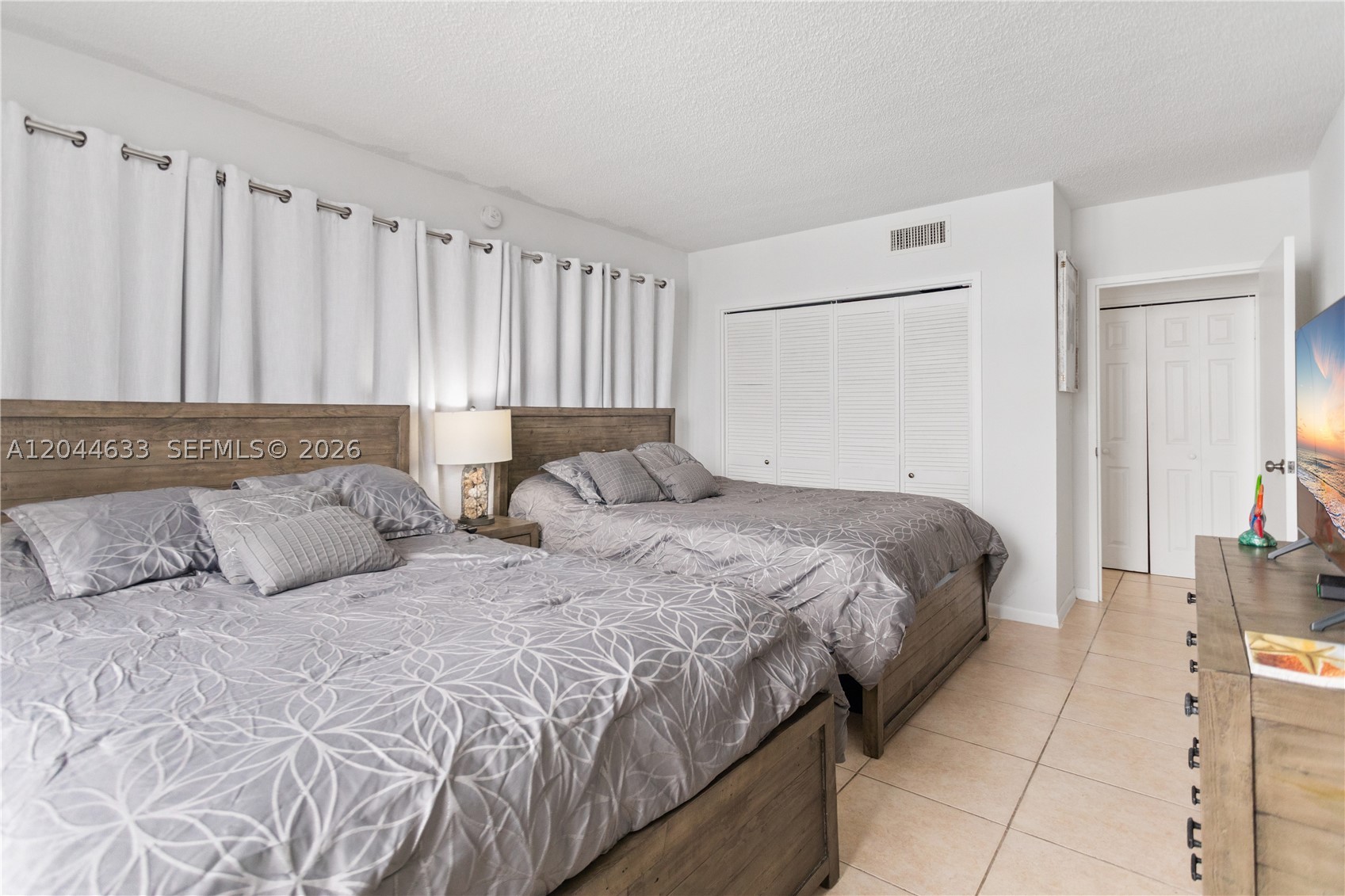 3725 S Ocean Dr 1117 Property Photo 33