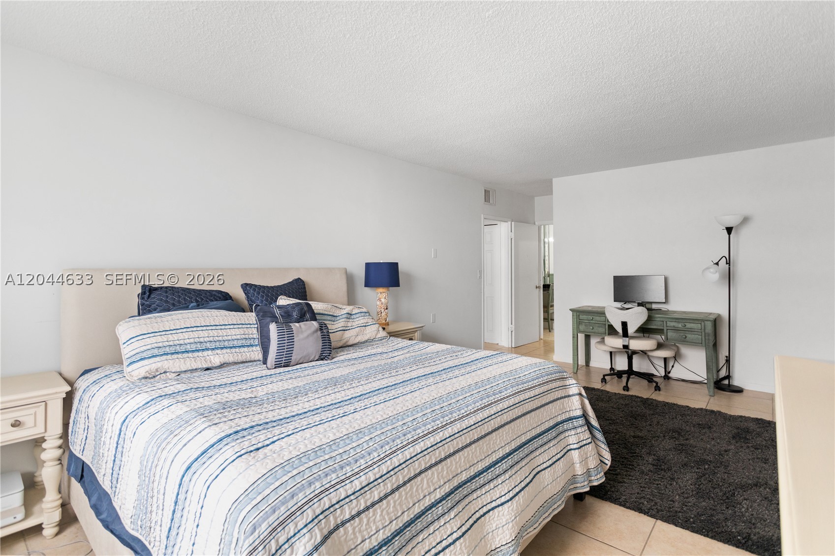 3725 S Ocean Dr 1117 Property Photo 43