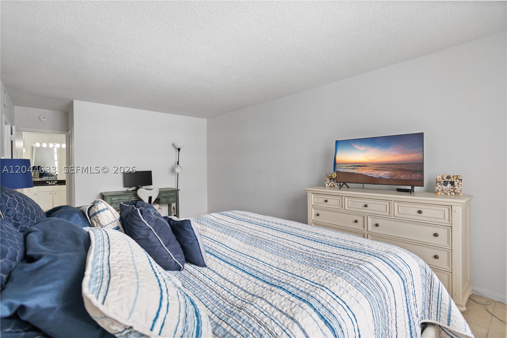 3725 S Ocean Dr 1117 Property Photo 45