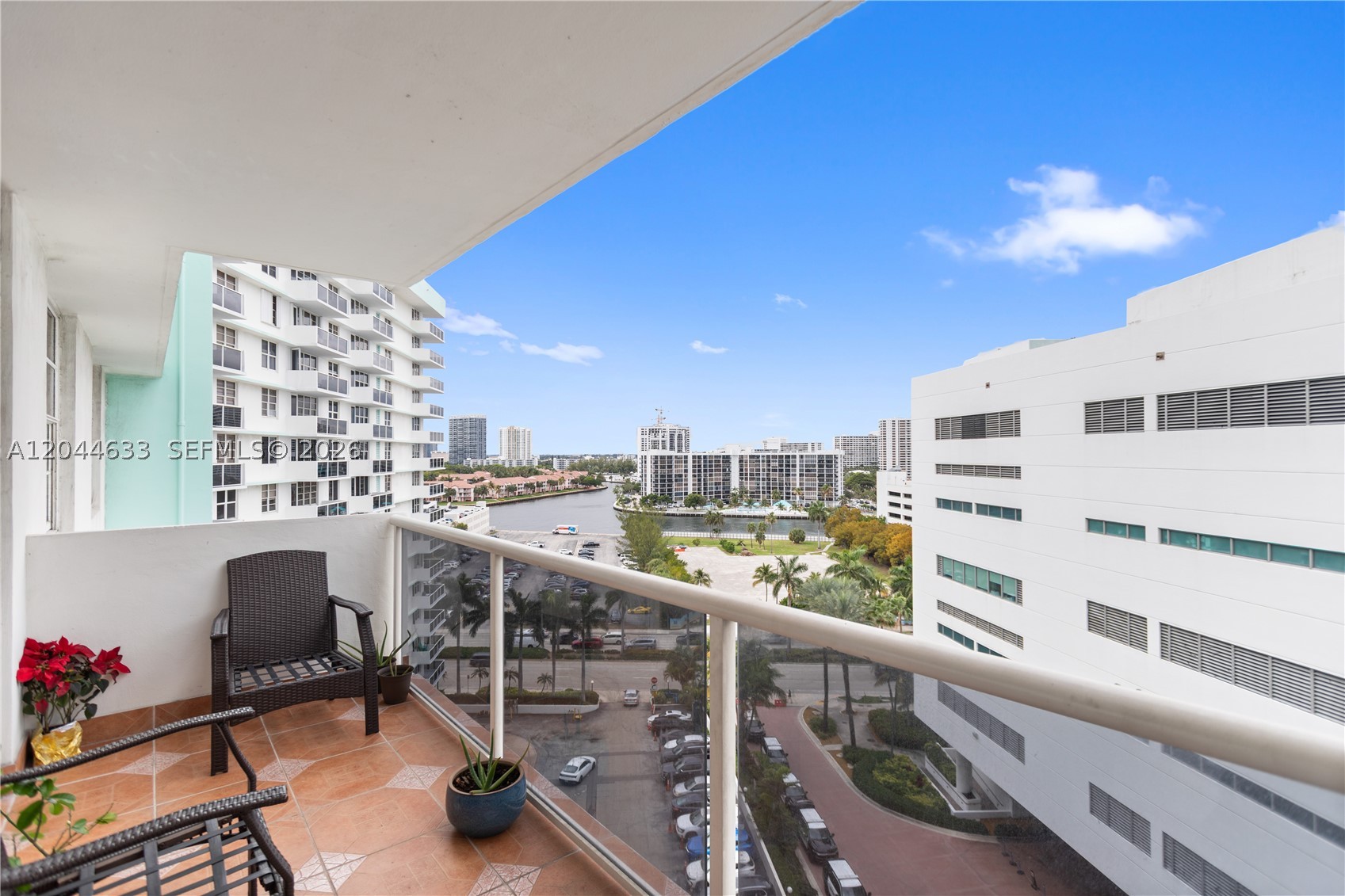 3725 S Ocean Dr 1117 Property Photo 49