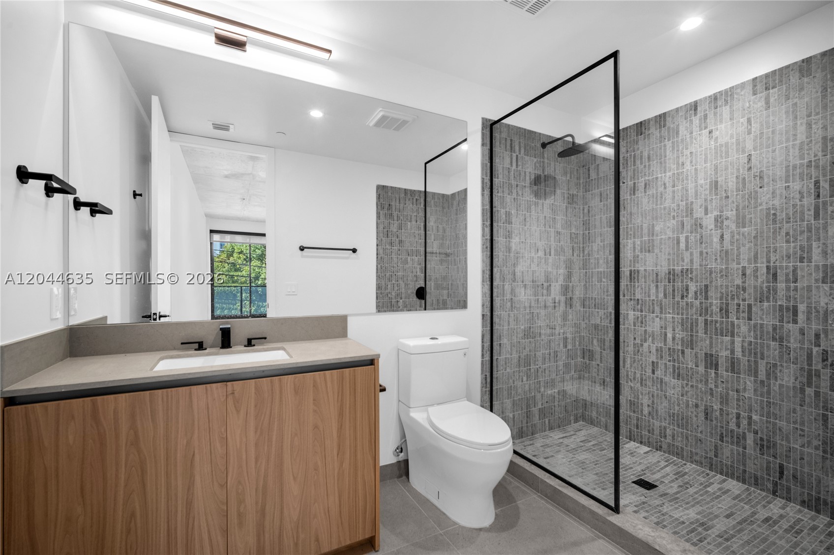 91 Nw 27th St 101 Property Photo 11