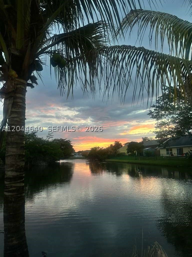 2730 Cypress Ave Property Photo 7